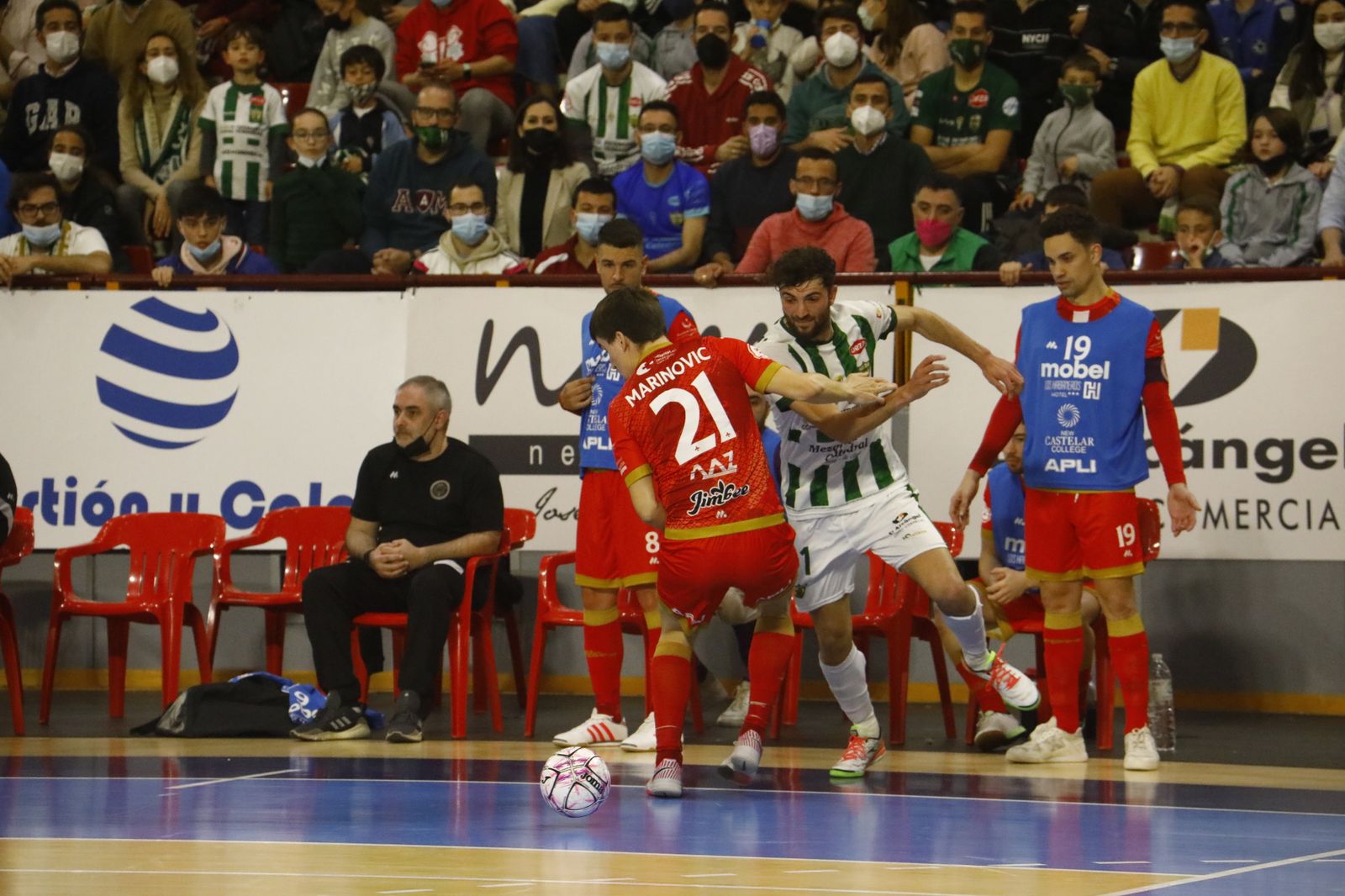 El empate del Córdoba Futsal ante el Jimbee Cartagena, en imágenes