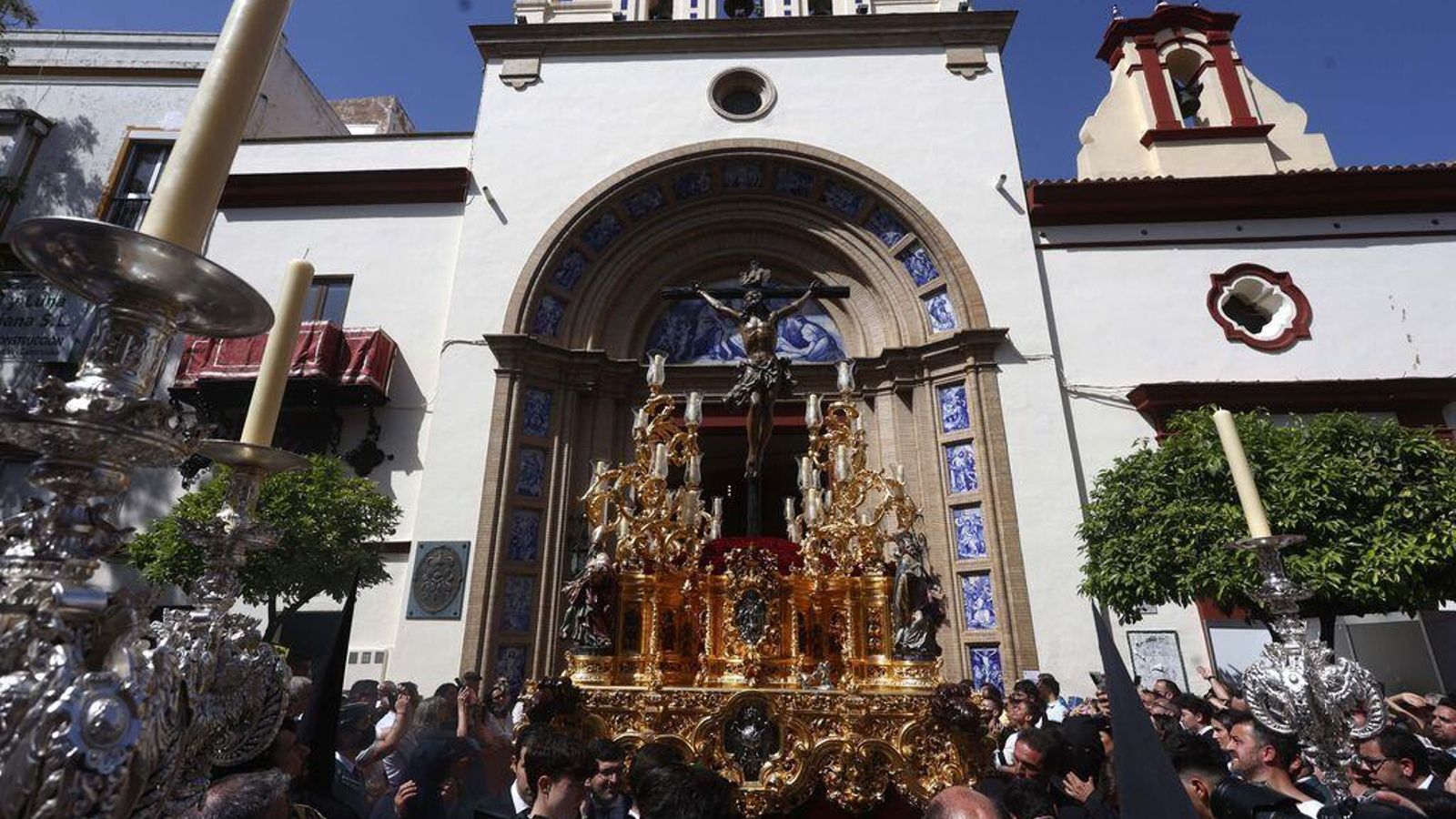 El Cachorro saldrá dos veces a la calle en cuestión de horas