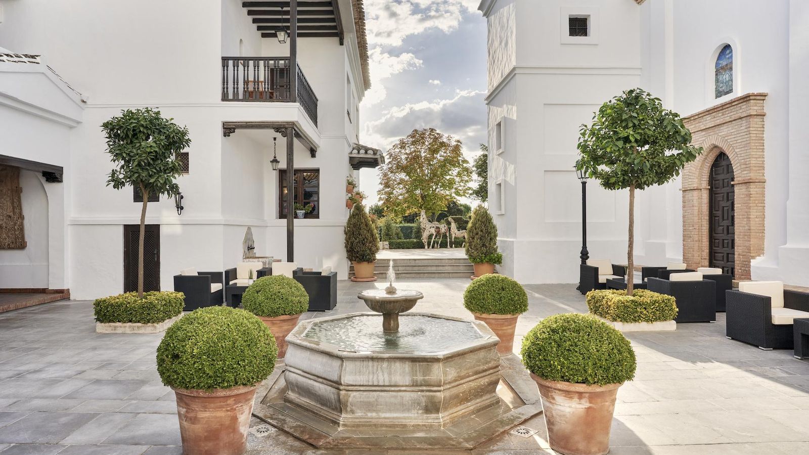 El restaurante pertence a uno de los hoteles más prestigiosos de Granada