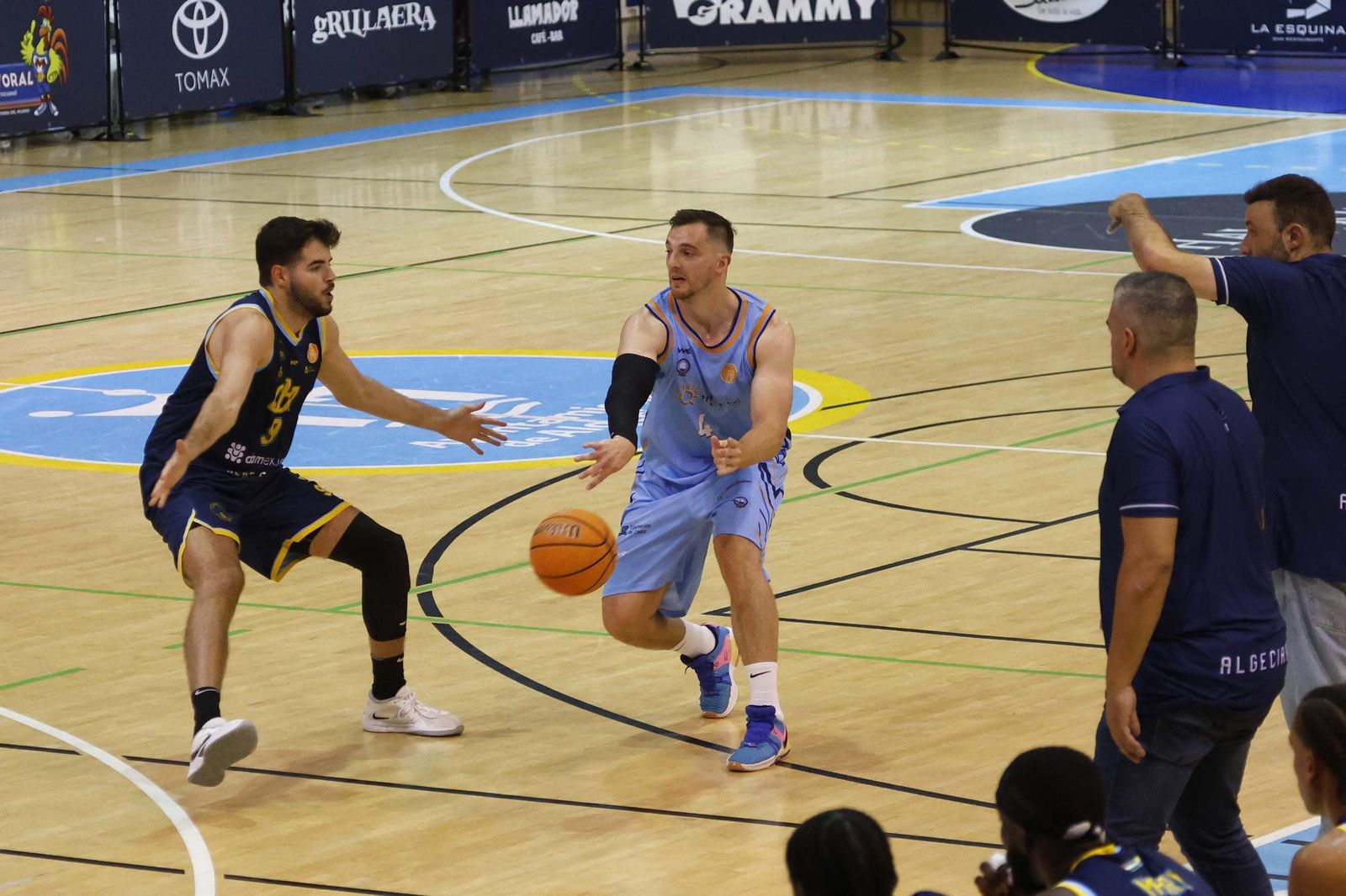 Las fotos del CB Algeciras - Unión Linense Baloncesto de la Tercera FEB