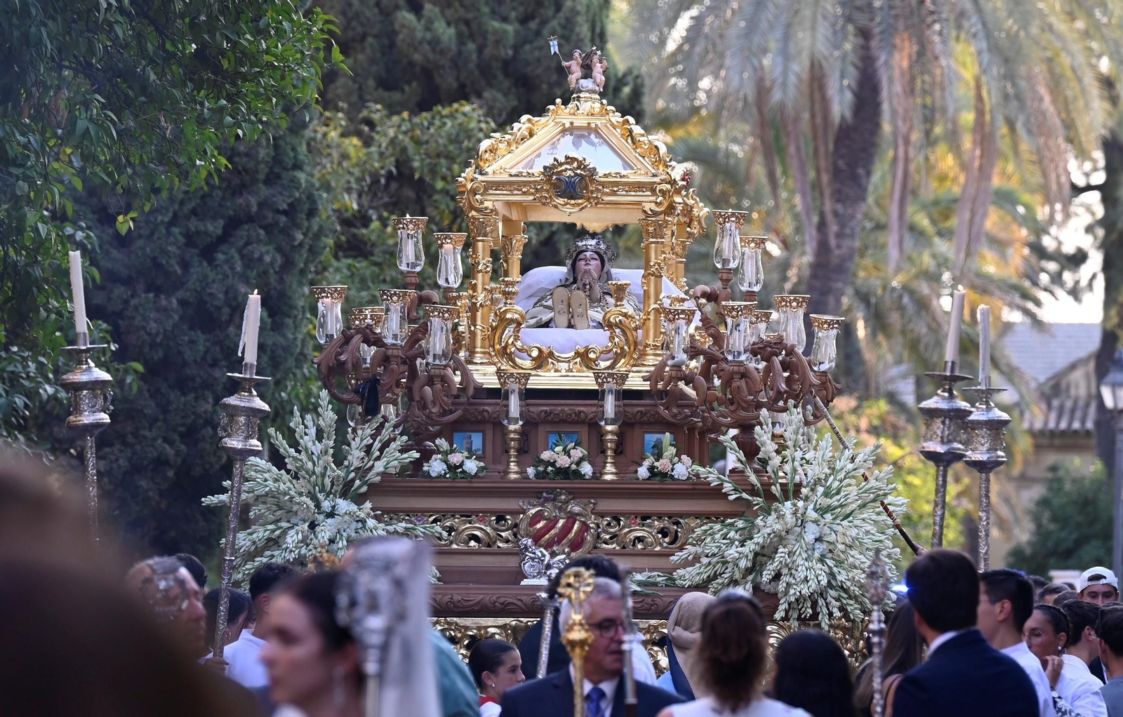 La procesión de la Virgen de Acá, en imágenes