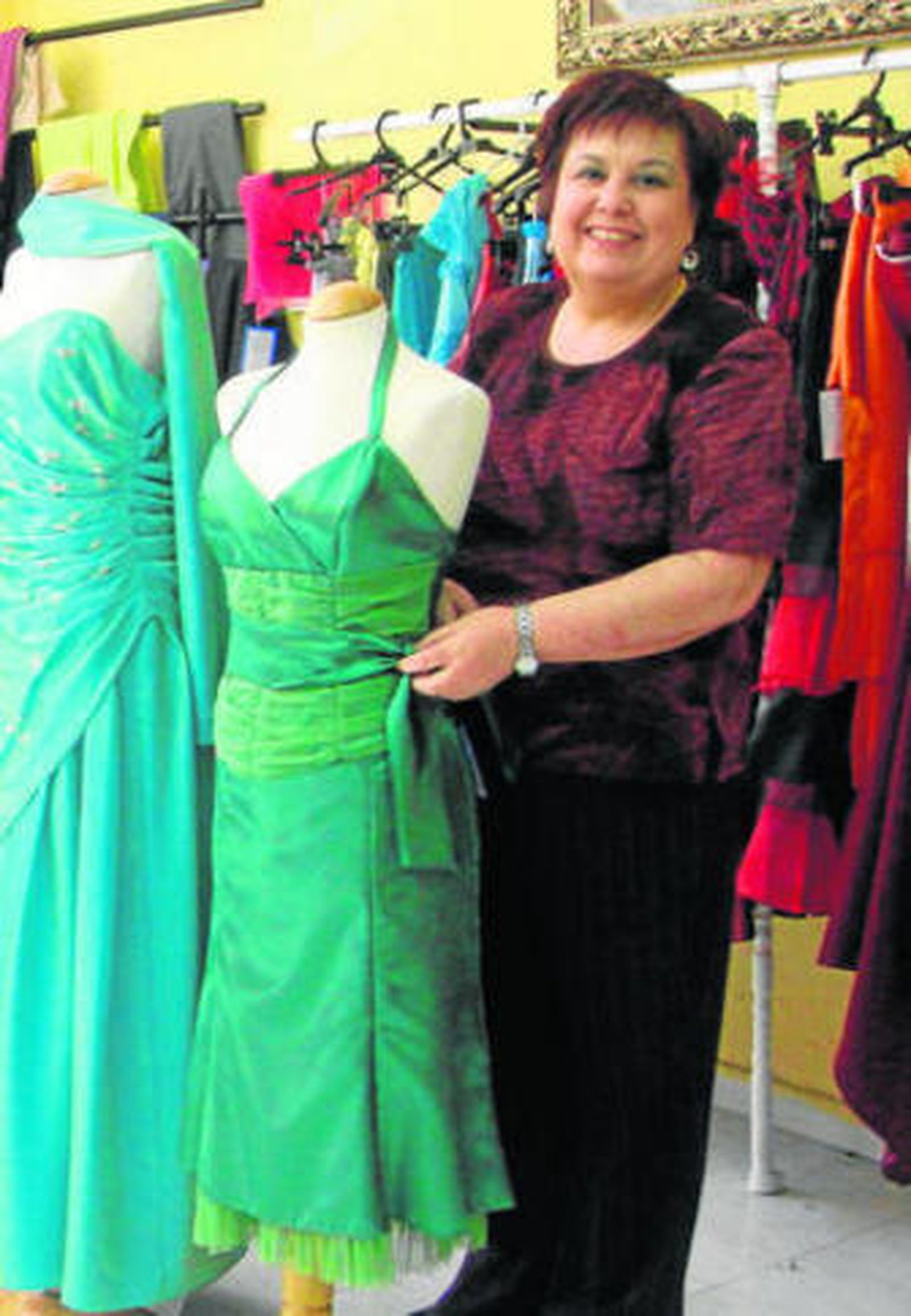 Uno de los modelos pensados para fiesta de Creaciones Karmovy.