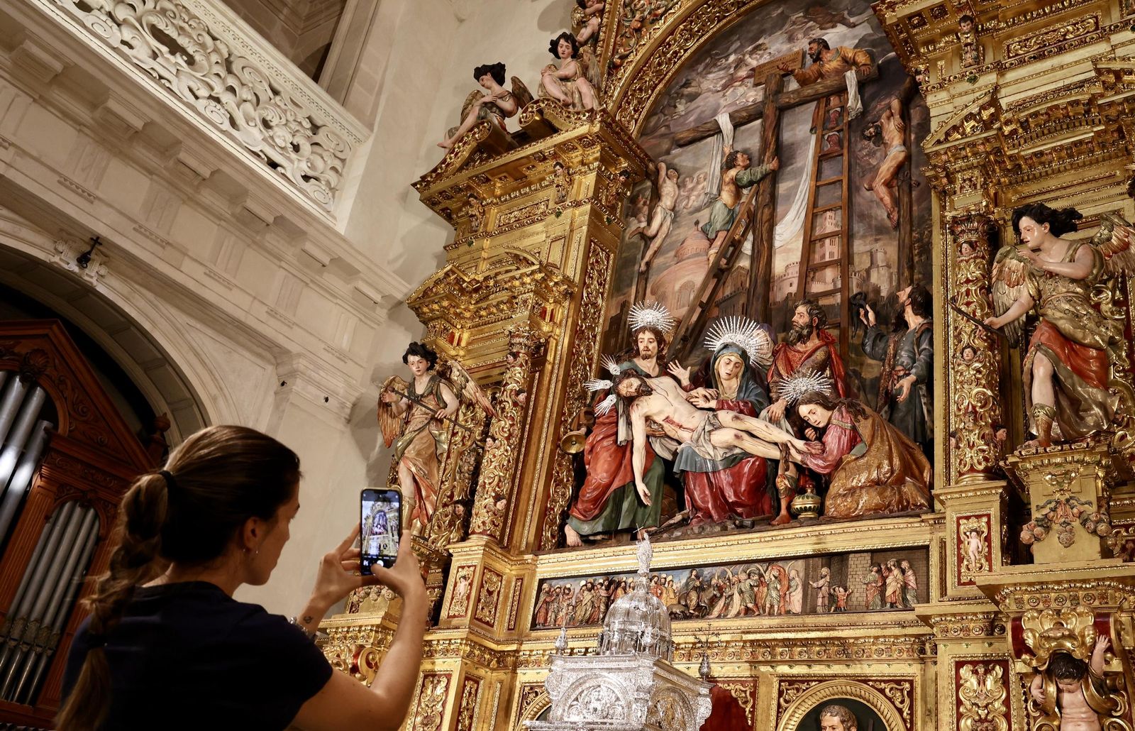 Restauración del retablo de la iglesia del Sagrario