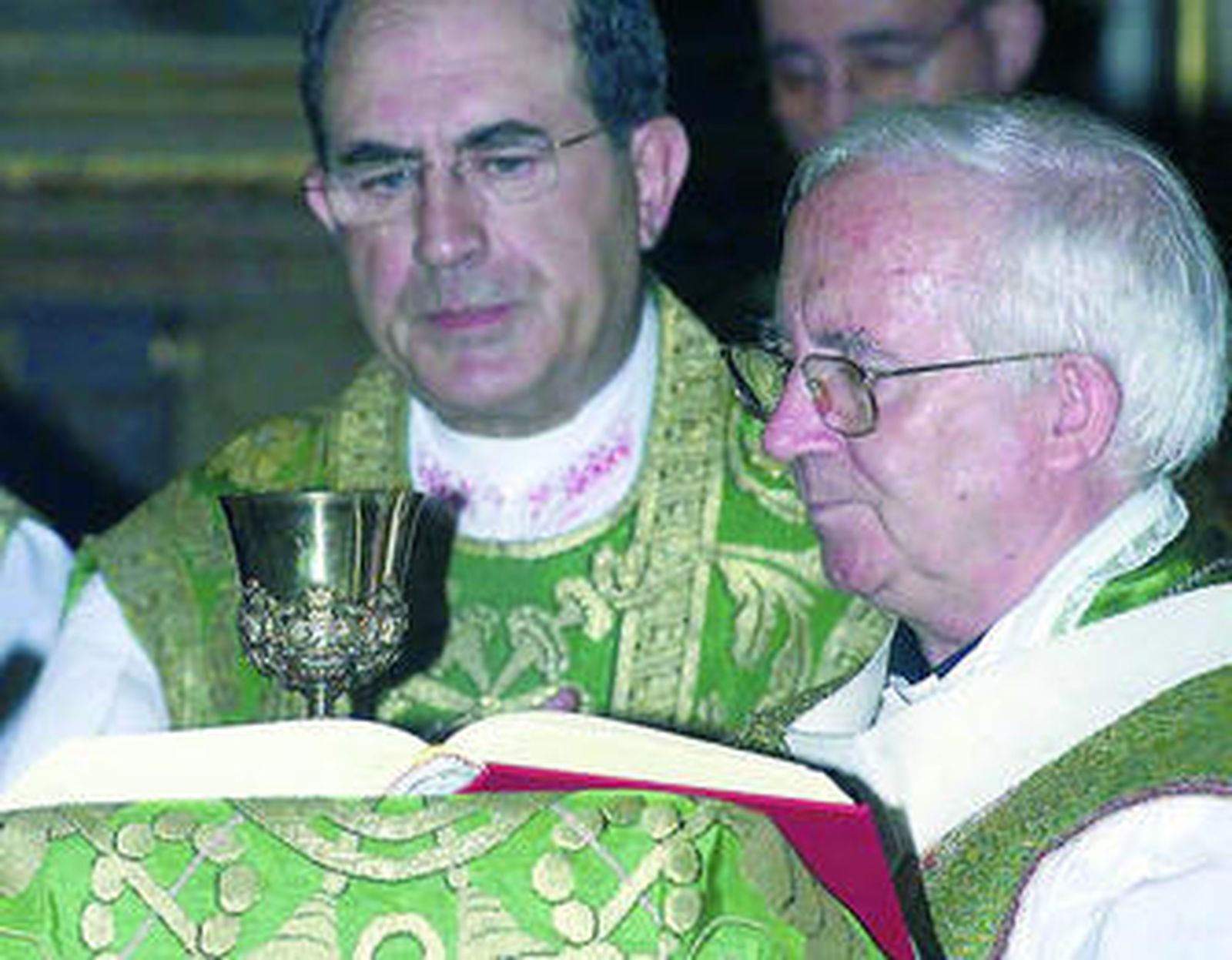 ASENJO Un perfil humano