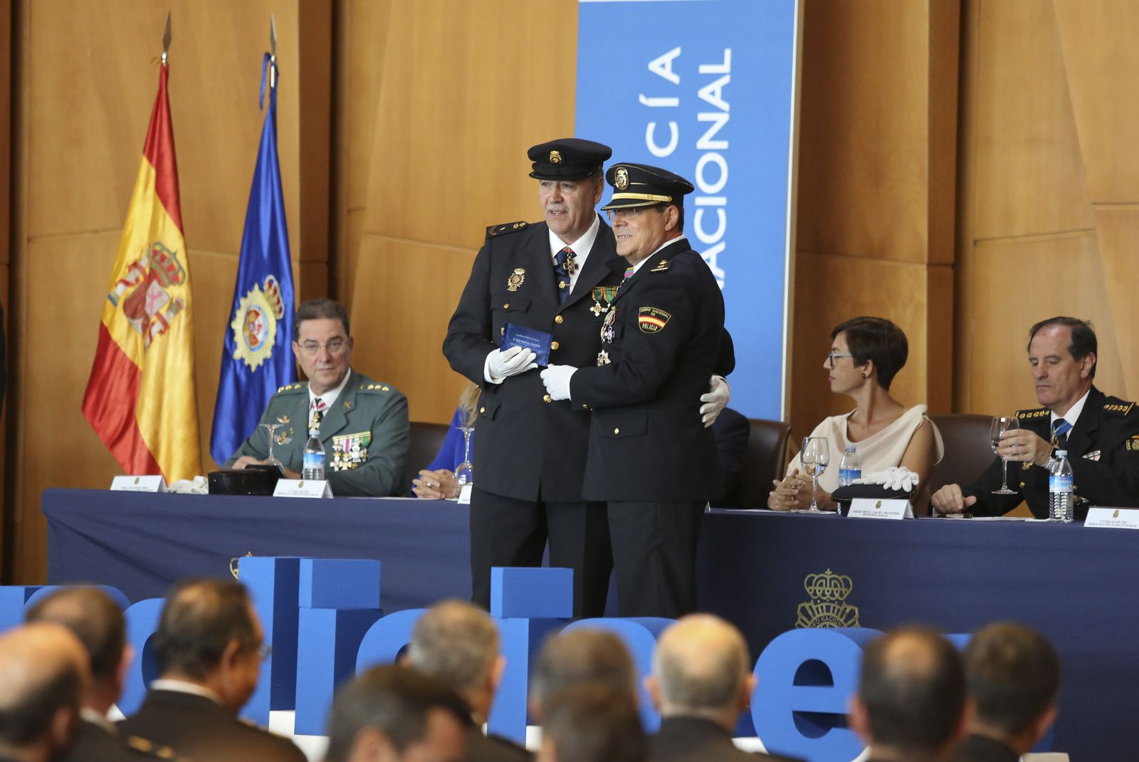 Las fotos del día del patrón de la Policía Nacional en Málaga