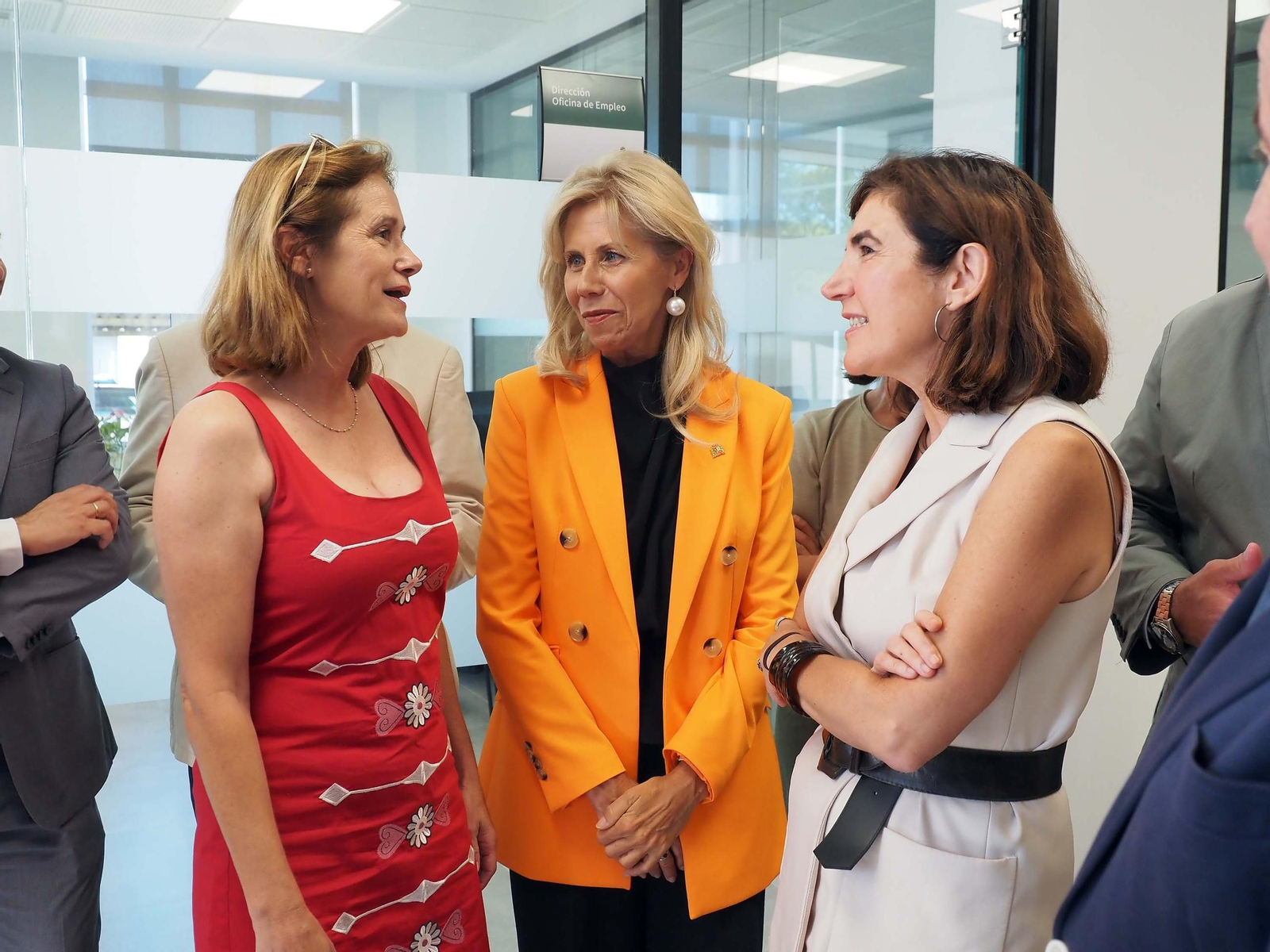 Las imágenes de la inauguración de la nueva oficina del SAE y el SEPE en Lepe