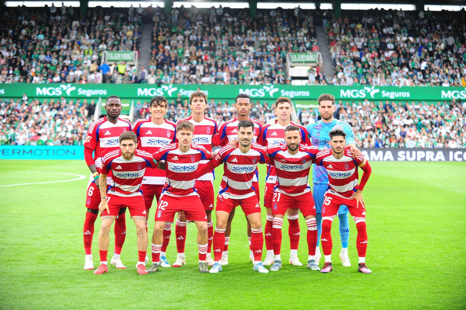 Once inicial del Granada CF en El Sardinero