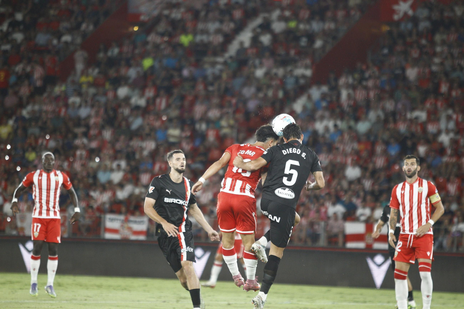 Las fotos del partido U.D. Almería-Sporting de Gijón