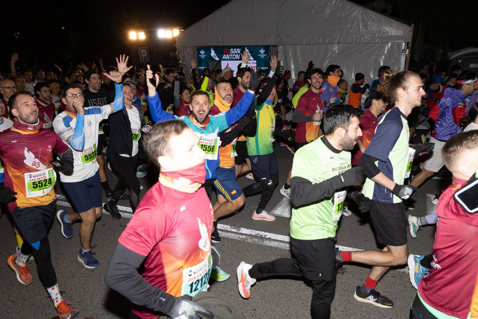 Encuéntrate en la salida de la Carrera de San Antón 2026 (1), en imágenes