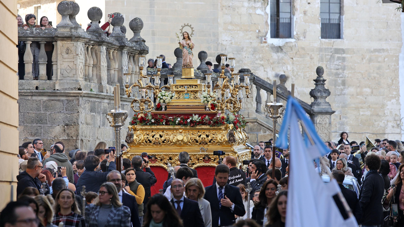 Procesión de la Virgen de la Inmaculada Concepción por las calle de Jerez
