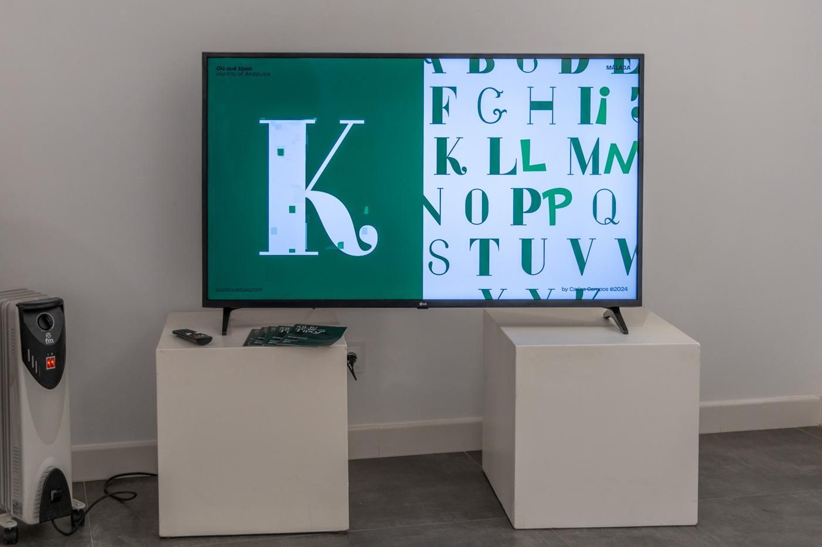 Todo lo que siempre quisiste saber sobre la tipografía andaluza en esta exposición de Carlos Campos que puedes ver en la Escuela de Arte José Nogué