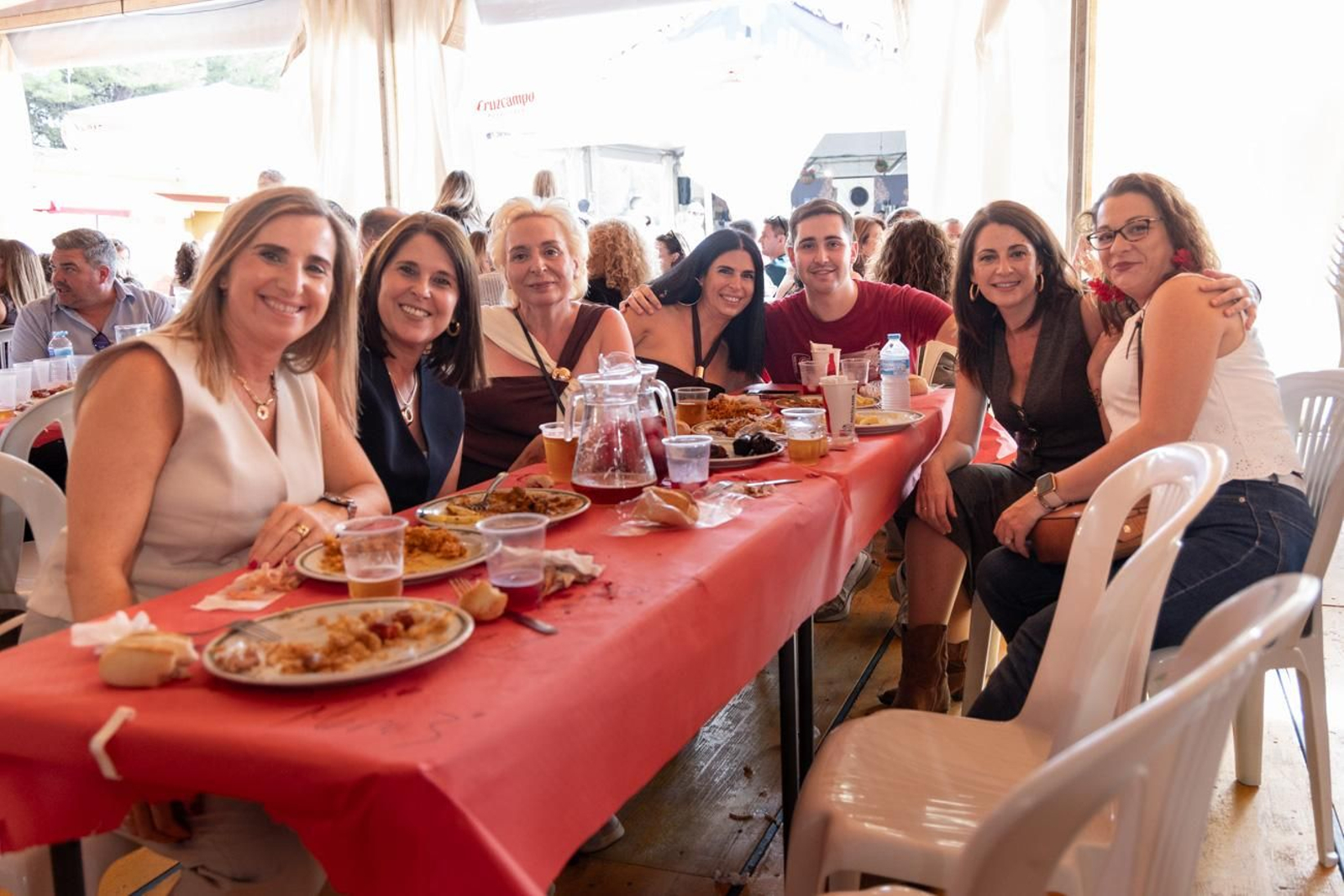 El ritmo no para en la Feria de San Lucas