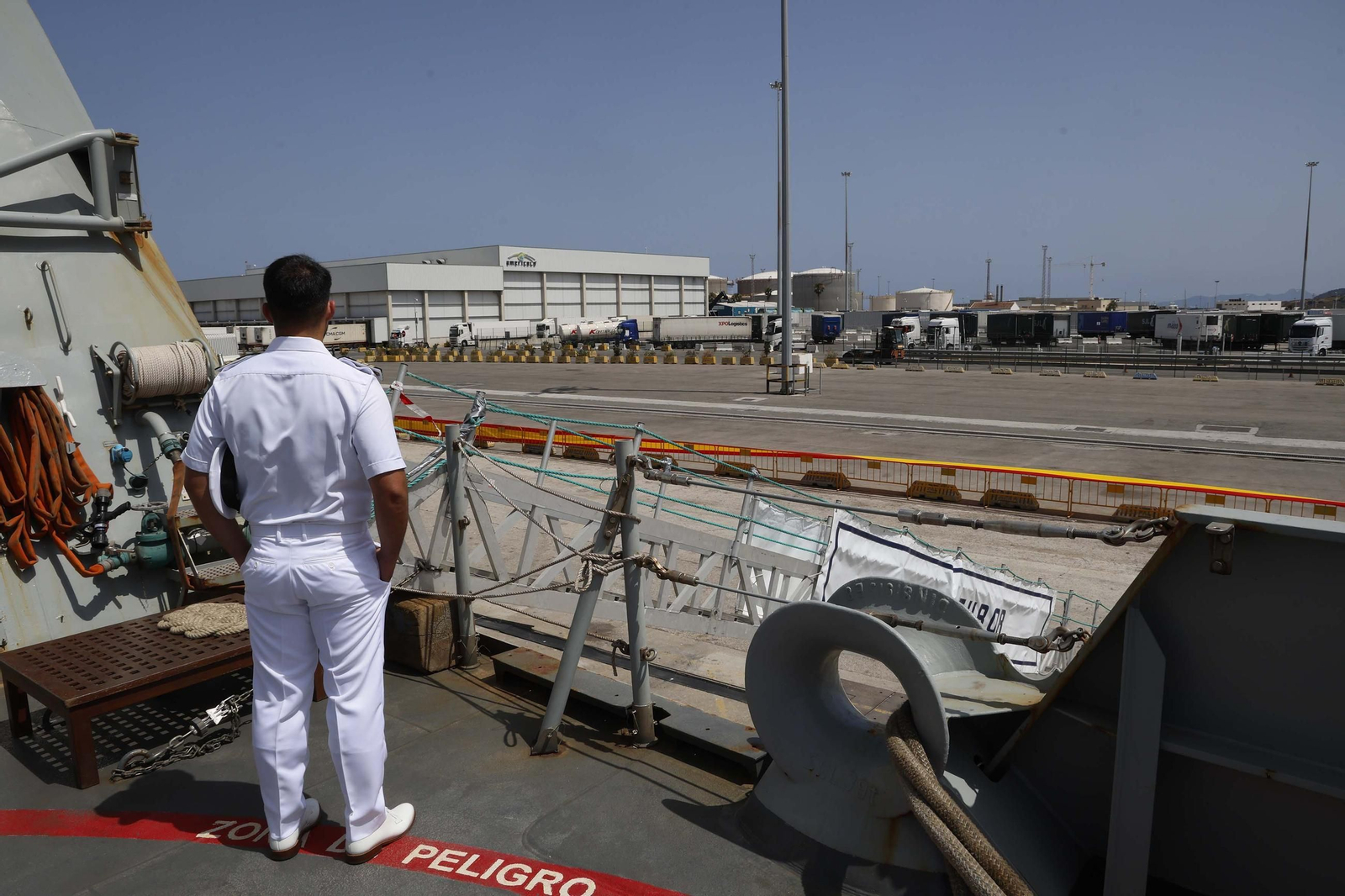 Las fotografías de la visita del buque de la Armada "Furor" al Puerto de Algeciras