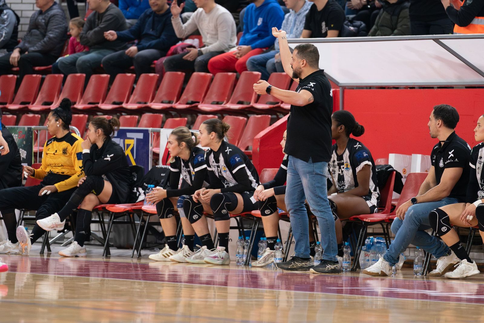 Las fotos del ZORK Bor-Costa del Sol de la EHF Cup