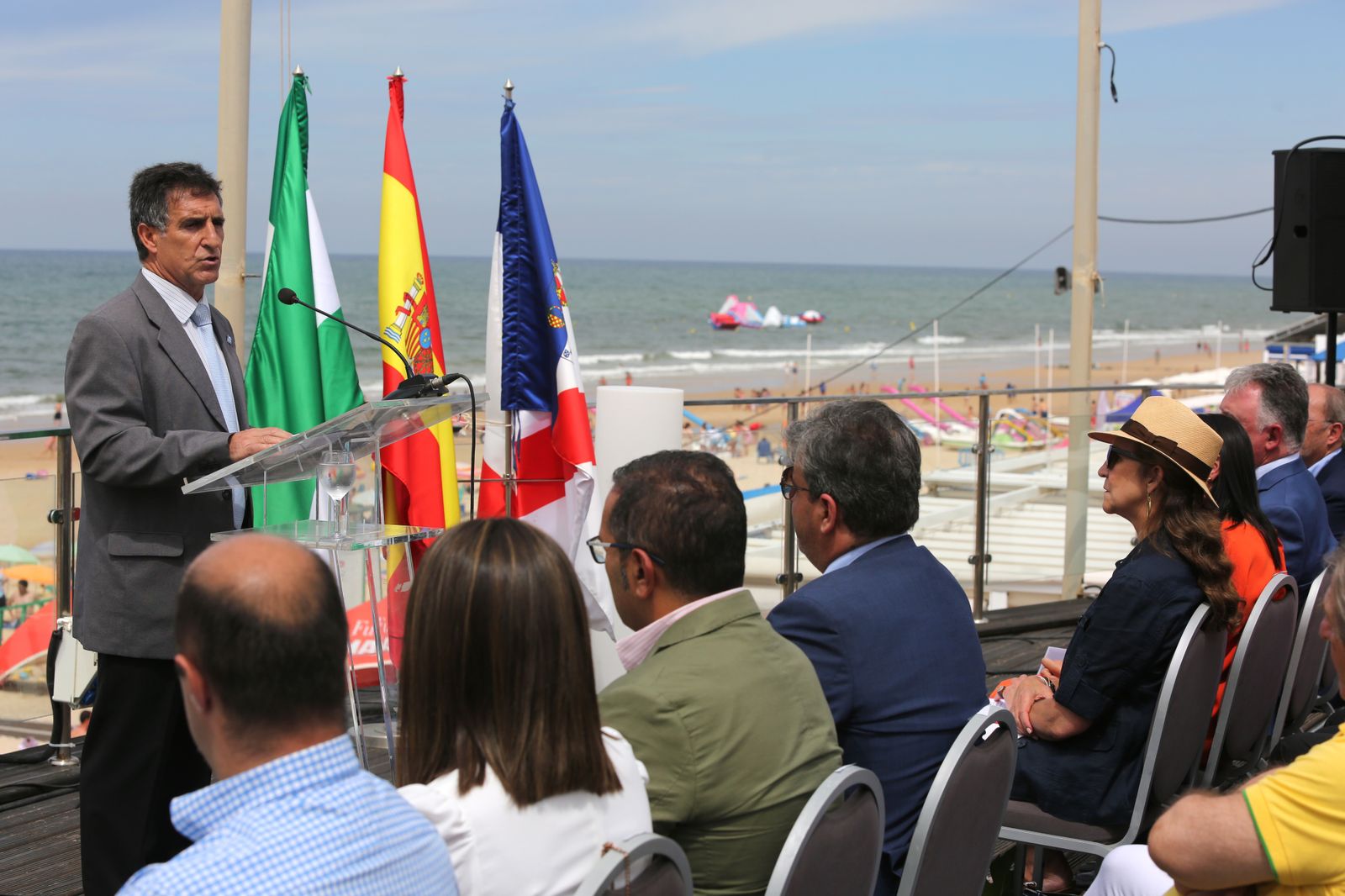 La Infanta Doña Elena asiste a varios talleres de prevención de la fundación Mapfre, en imágenes