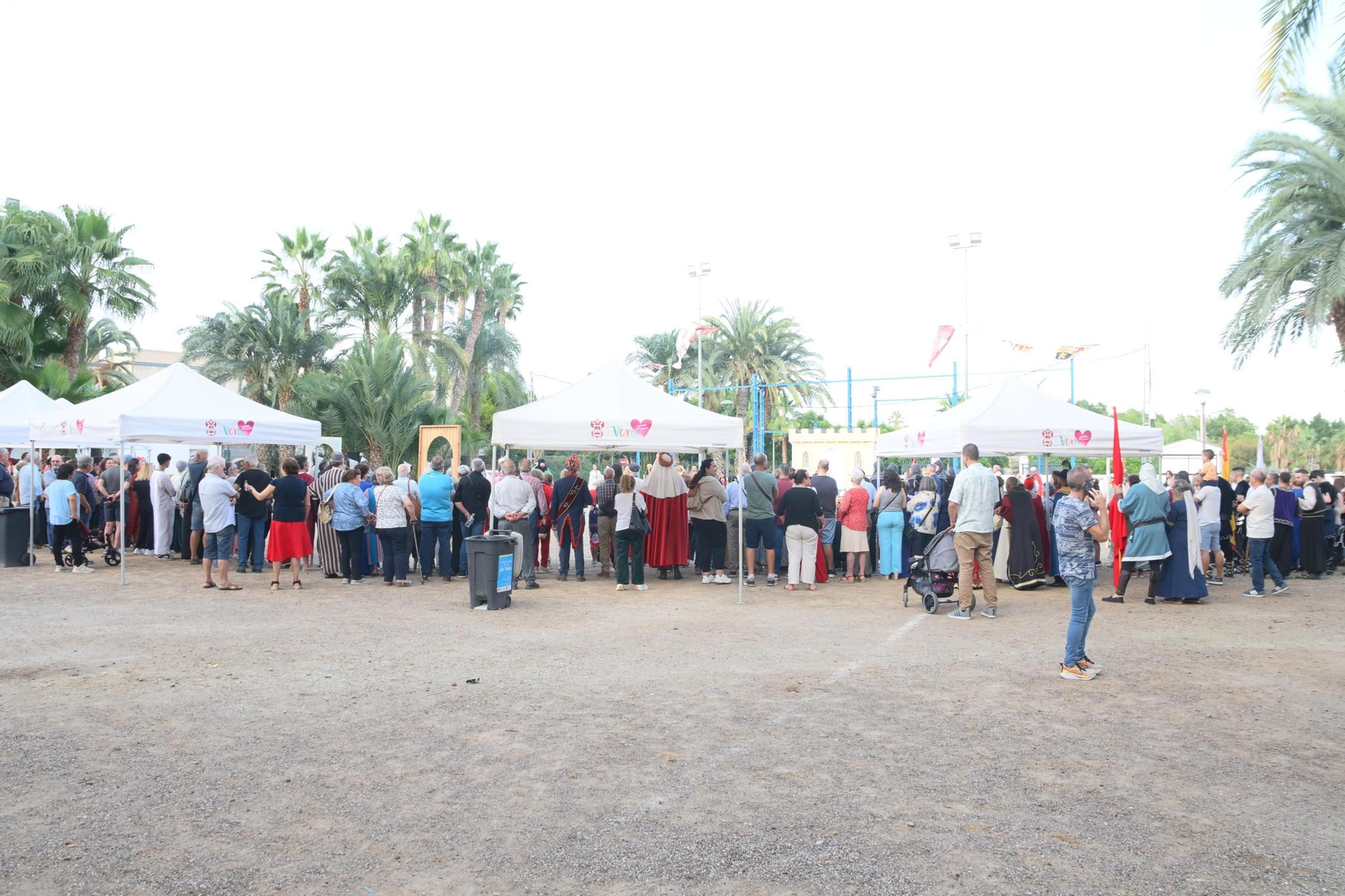 Más de veinte municipios festeros convierten Vera en la capital andaluza de los Moros y Cristianos