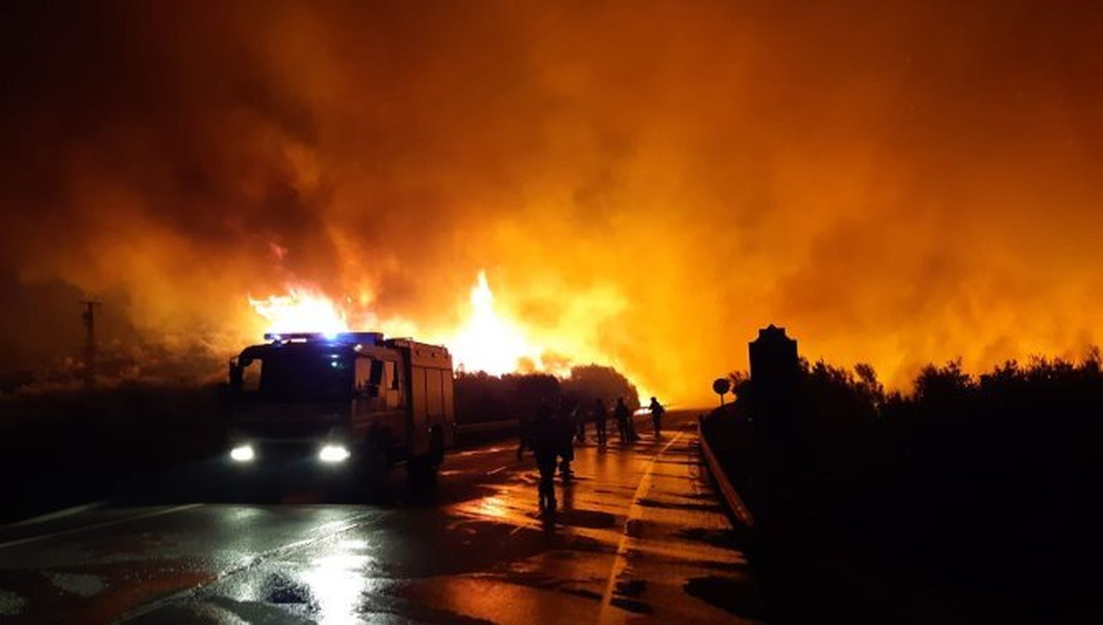 Incendio declarado en Olvera.