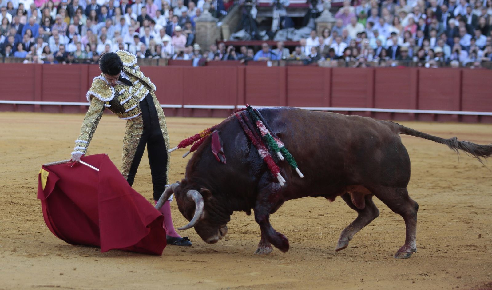 La novena de abono en la Real Maestranza de Sevilla