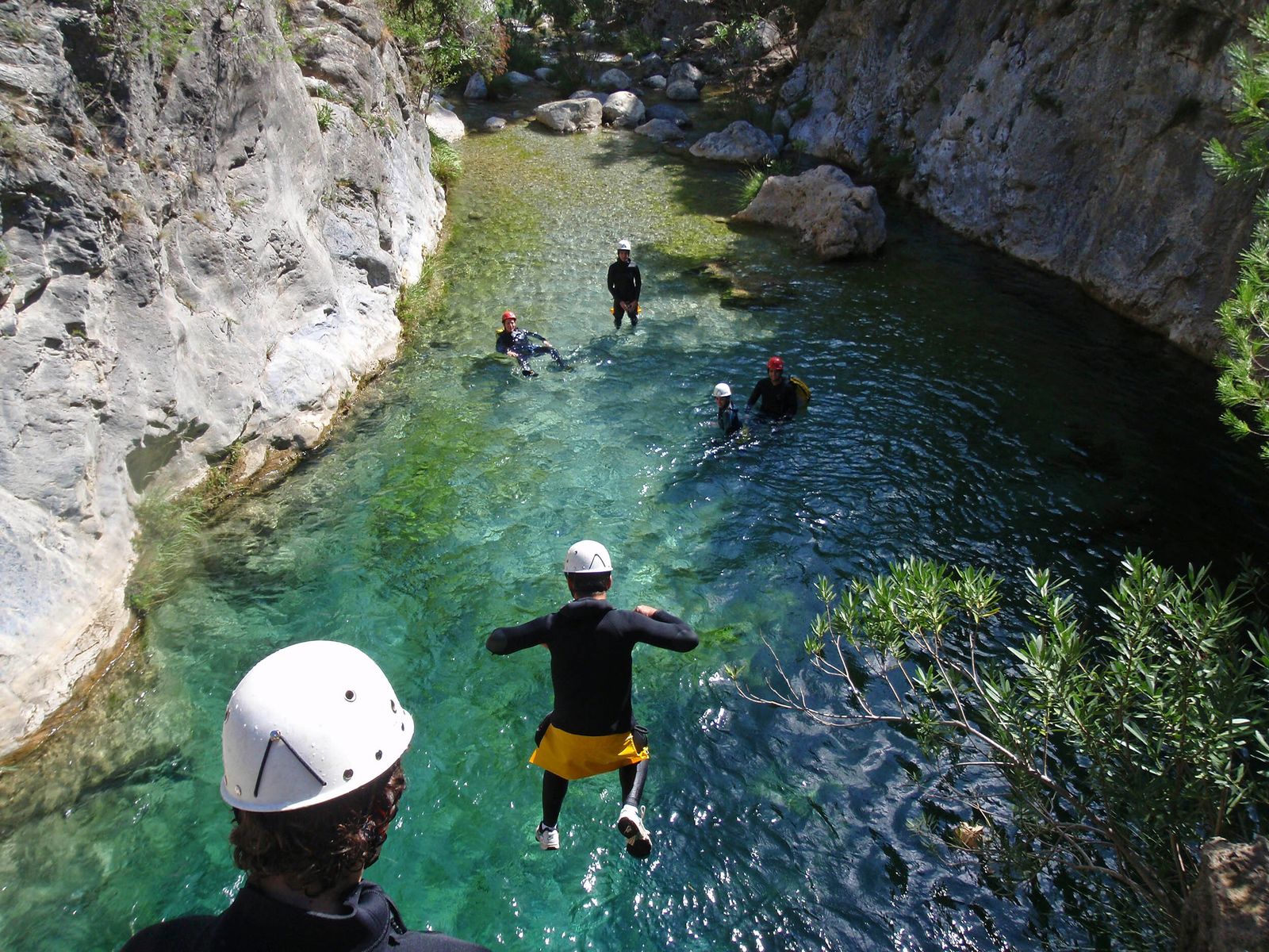 Descenso de barrancos en Río Verde.