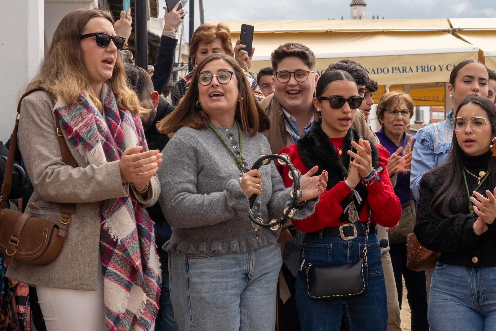 Imágenes de la peregrinación de la hermandad de Huelva al rocío en 2025