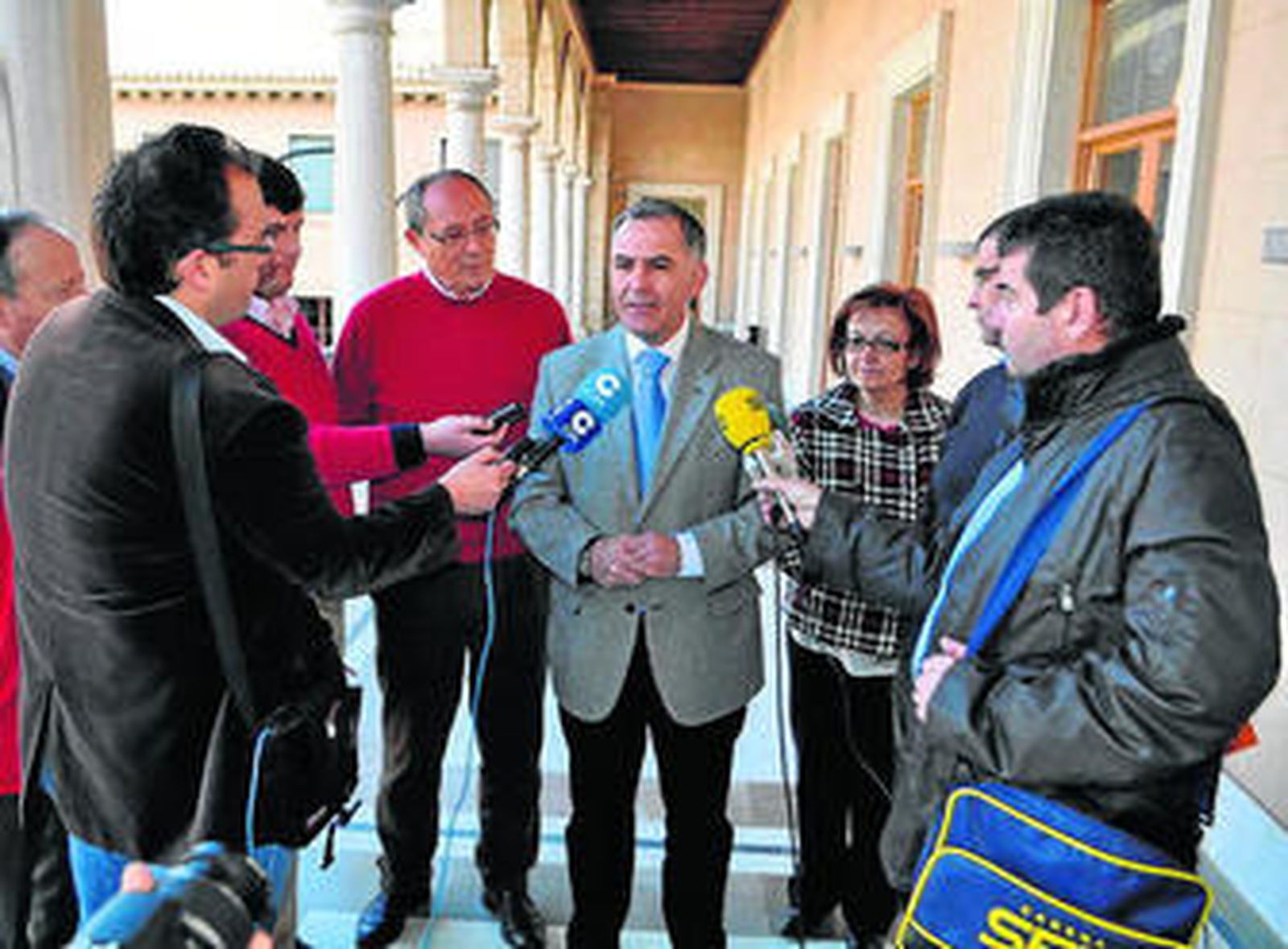 Santiago Pérez explicó ayer los detalles del documento.