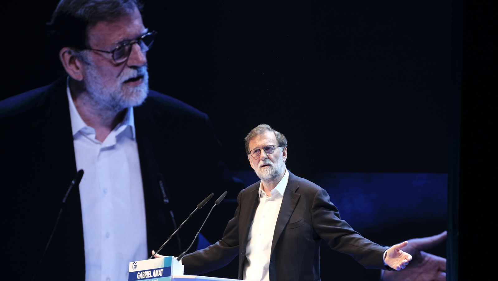 Imágenes de Rajoy apoyando la candidatura de Gabriel Amat a la Alcaldía de Roquetas de Mar