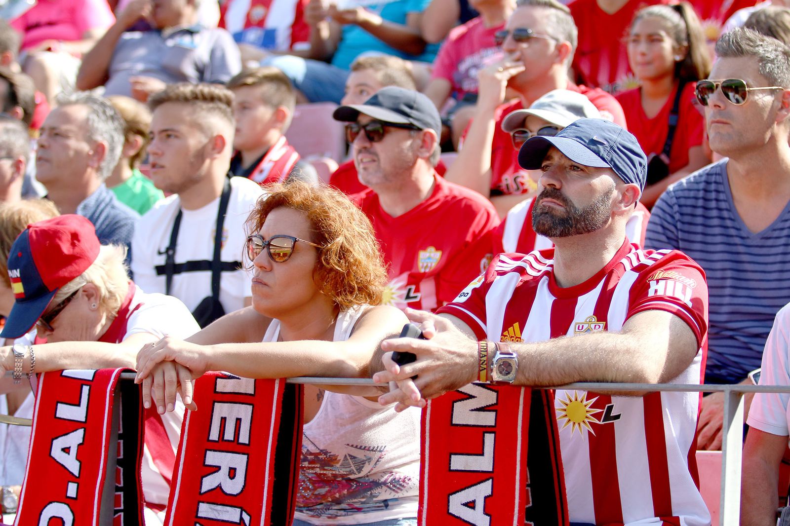 Las imágenes del UD ALMERÍA-CÁDIZ CF