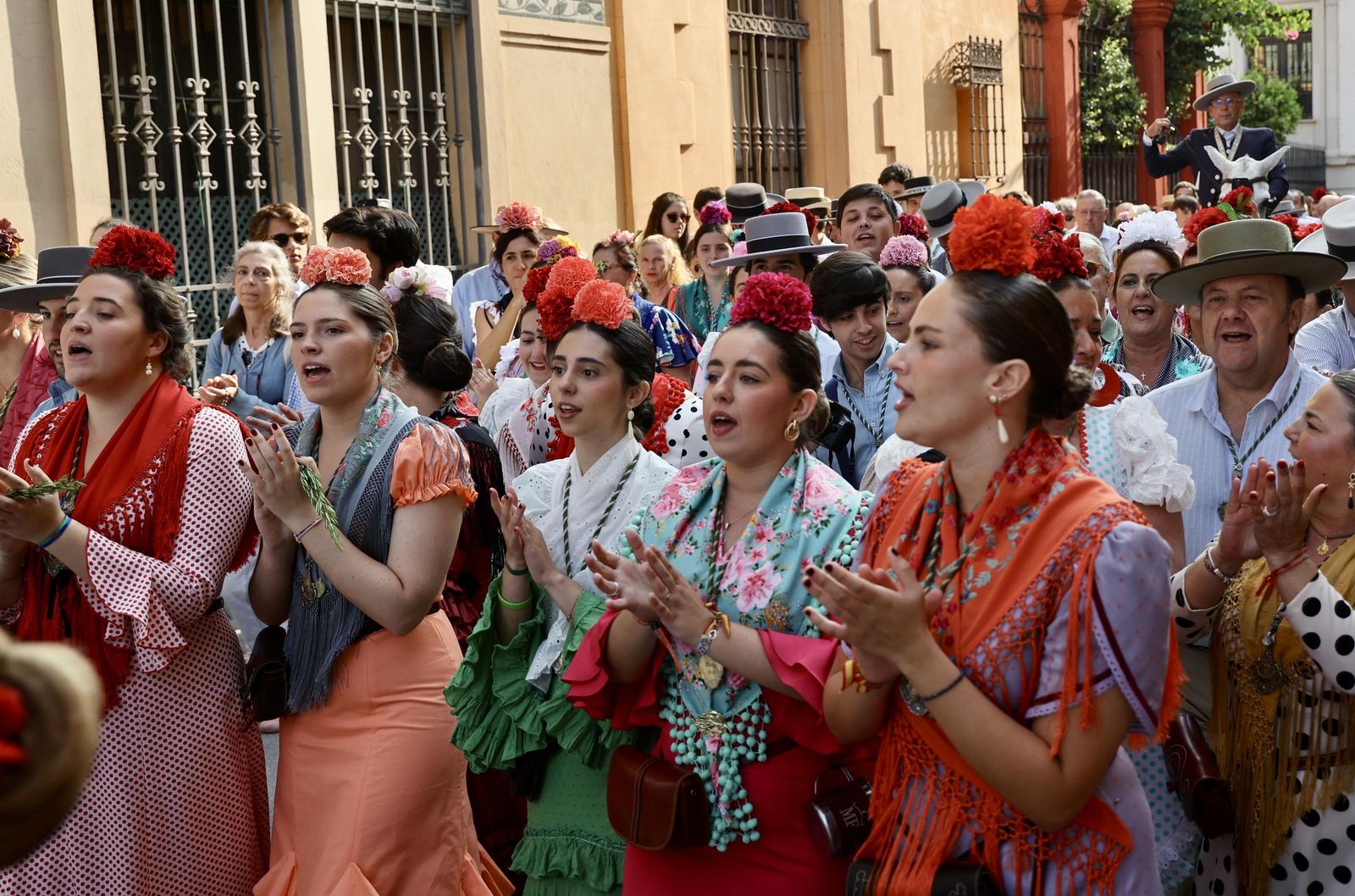 Las mejores fotos de la salida de la Hermandad de Sevilla hacia el Rocío