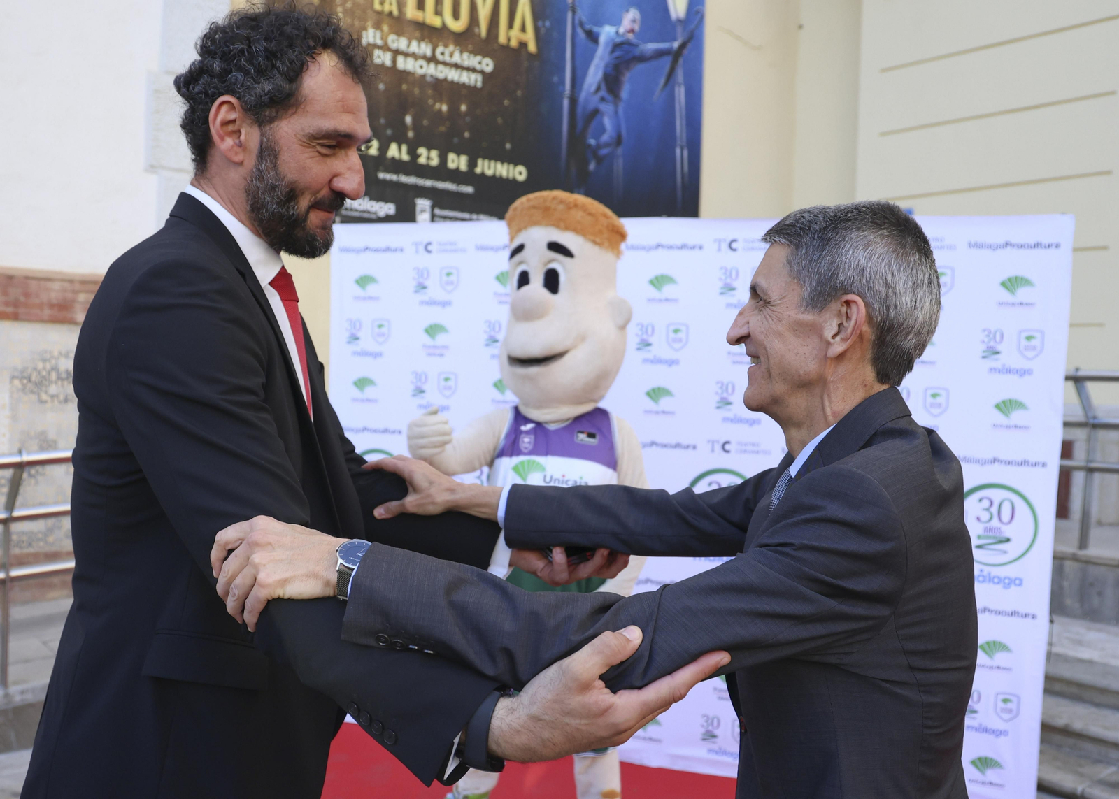 La gala del 30 aniversario de la unión Caja de Ronda-Maristas, en fotos