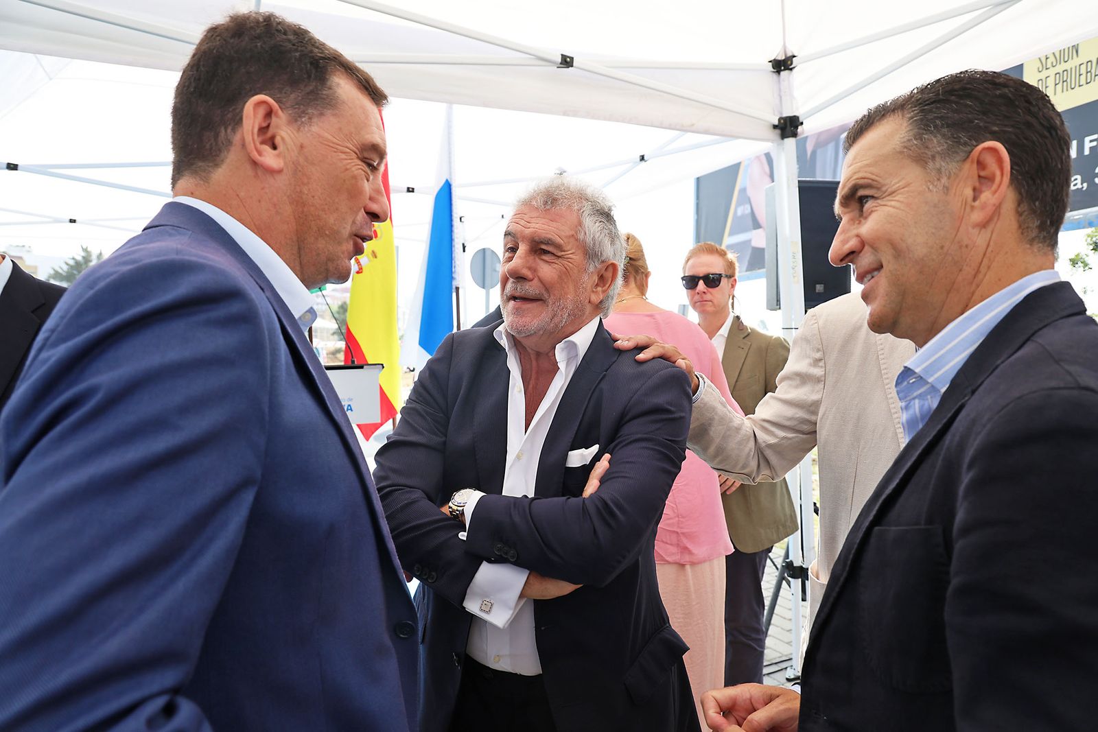 Imágenes del inicio de las obras de urbanización del Ensanche Sur