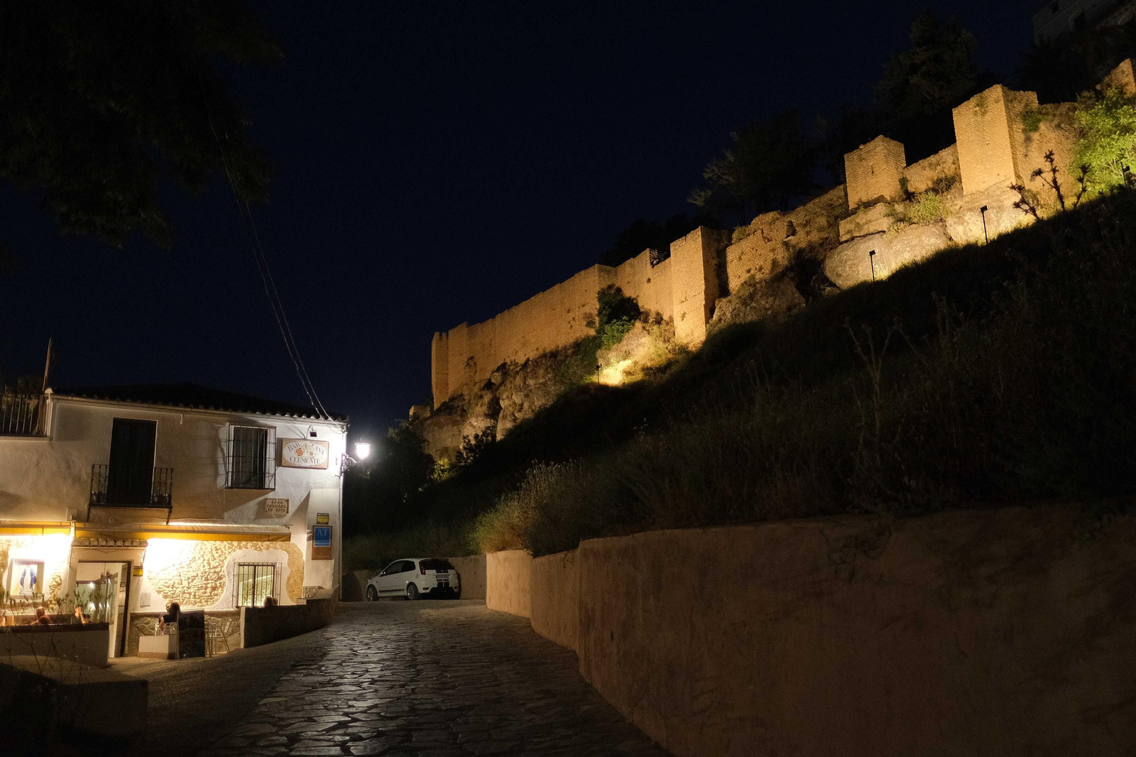Ronda nocturna, en imágenes