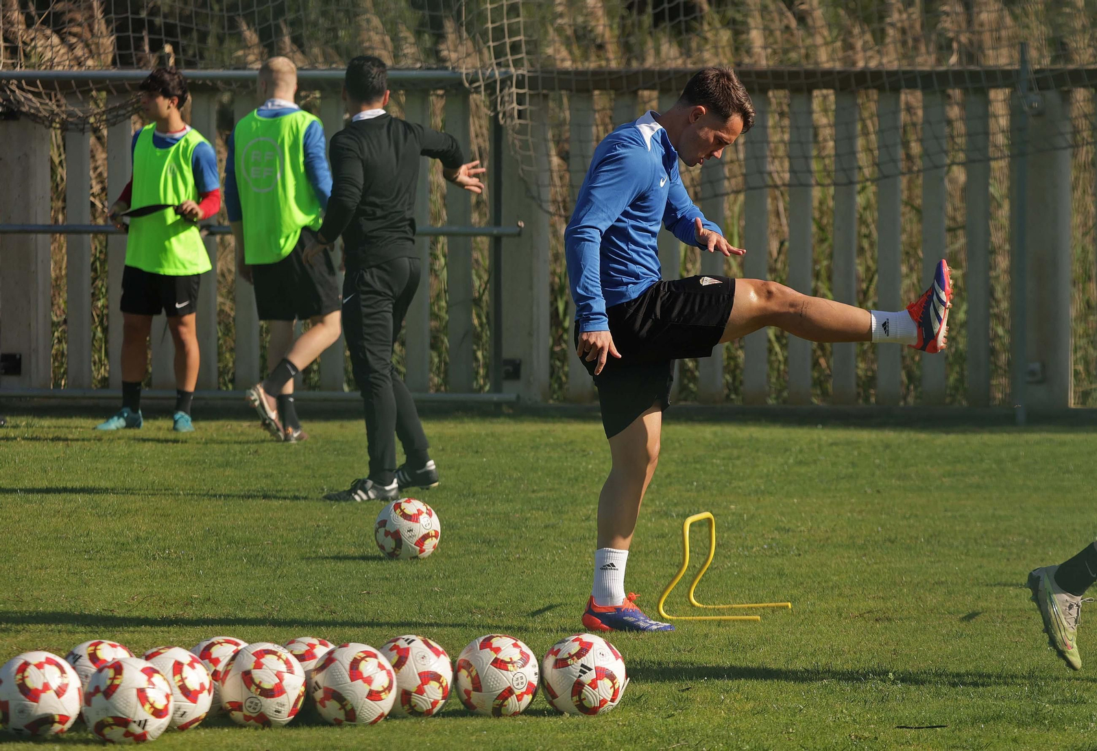 Fotos del entrenamiento del Algeciras preparatorio al partido del domingo en Marbella
