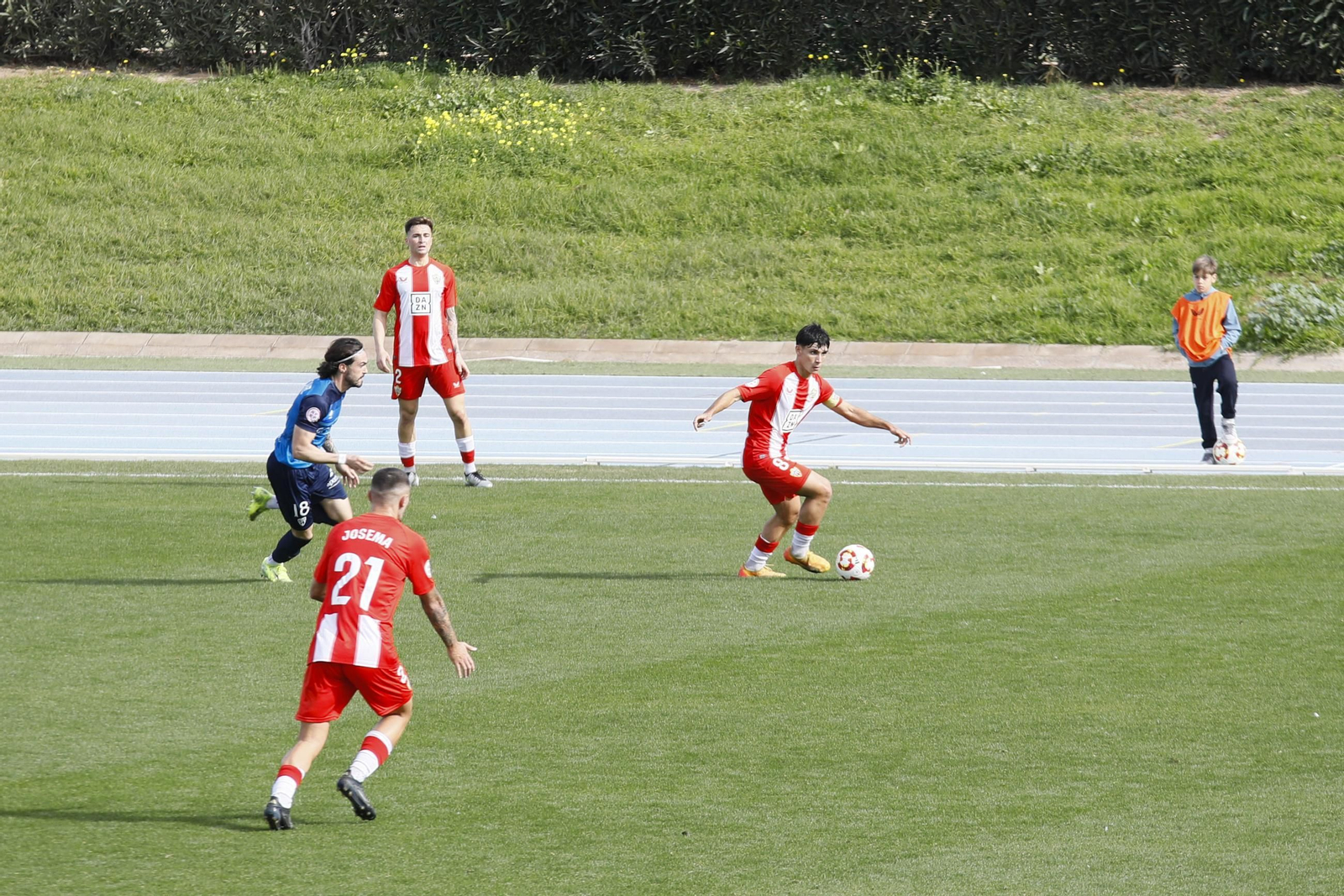 Imágenes del partido entre Almeria B contra Villanovense de segunda RFEF