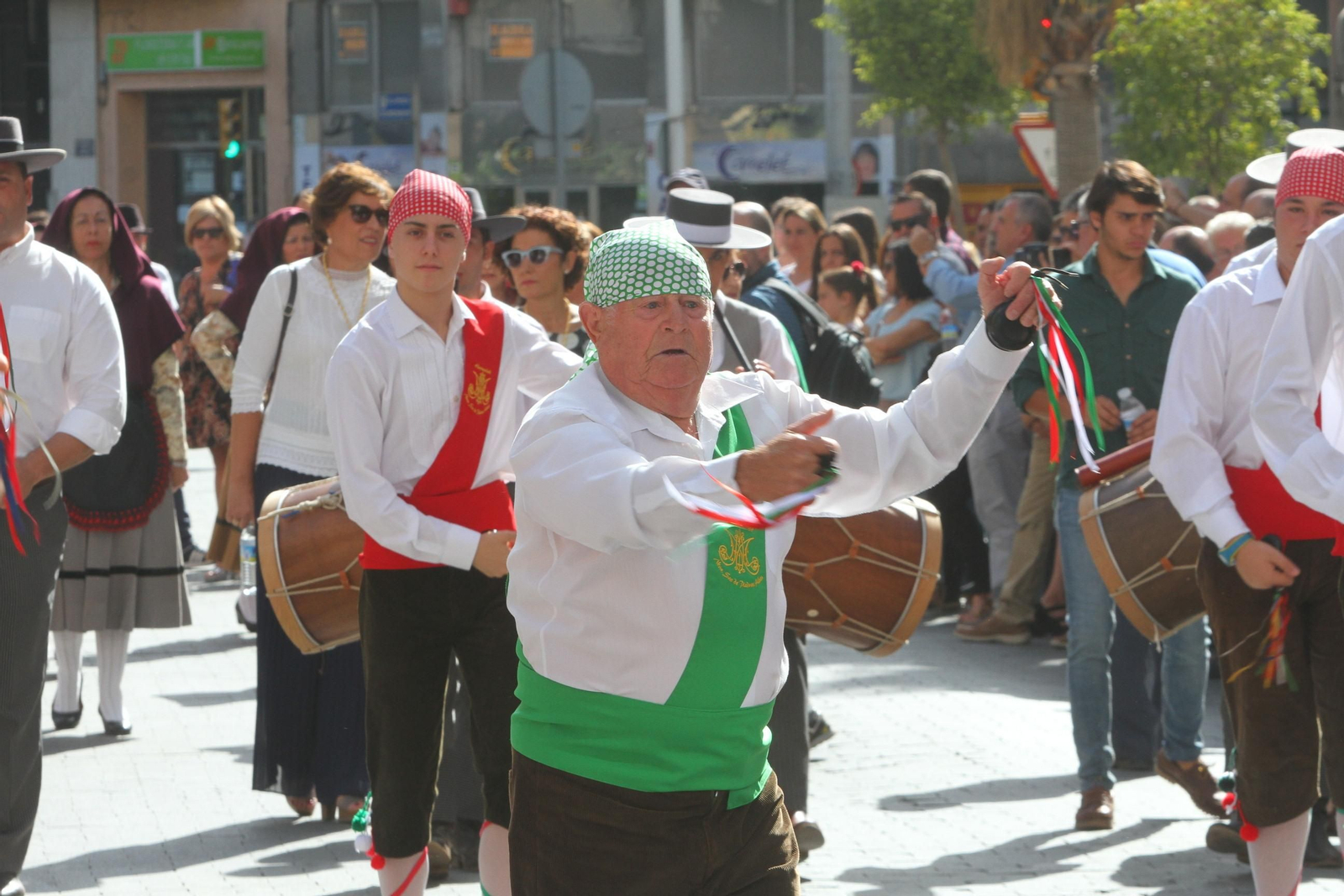 Imágenes del desfile Iberoamericano de bailes.