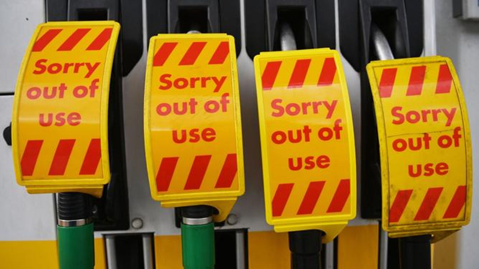 Surtidores fuera de uso en Muswell Hill, en Londres.