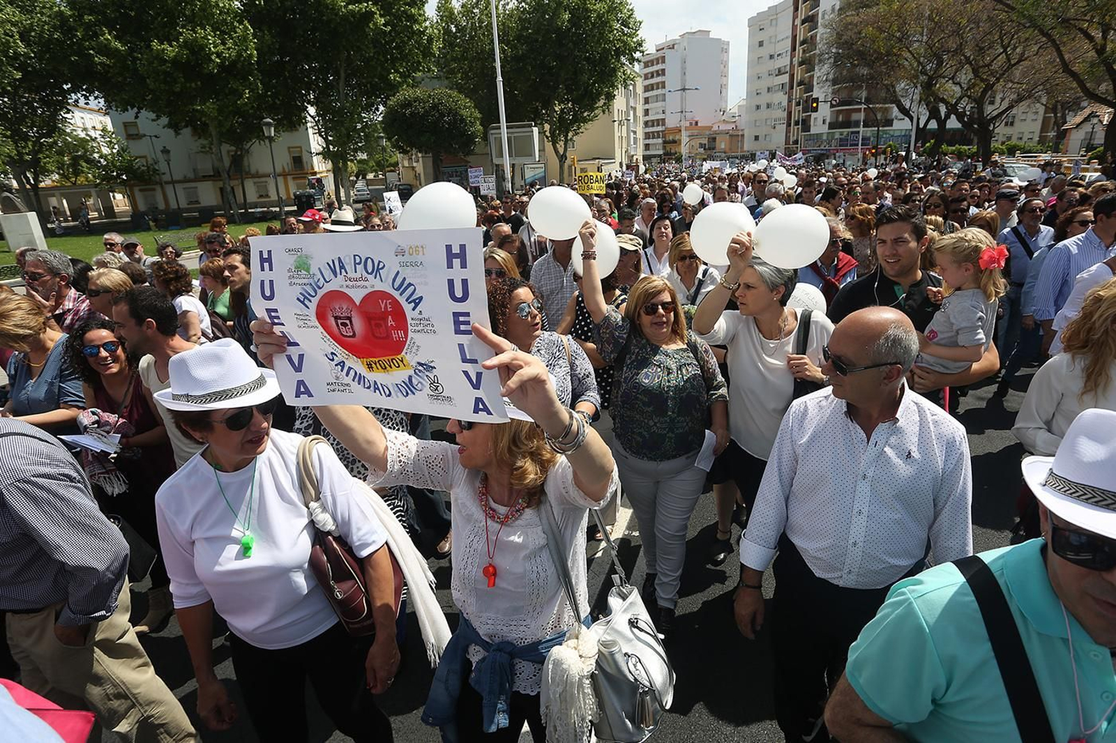 Las Imágenes de la Manifestación por una Sanidad Digna