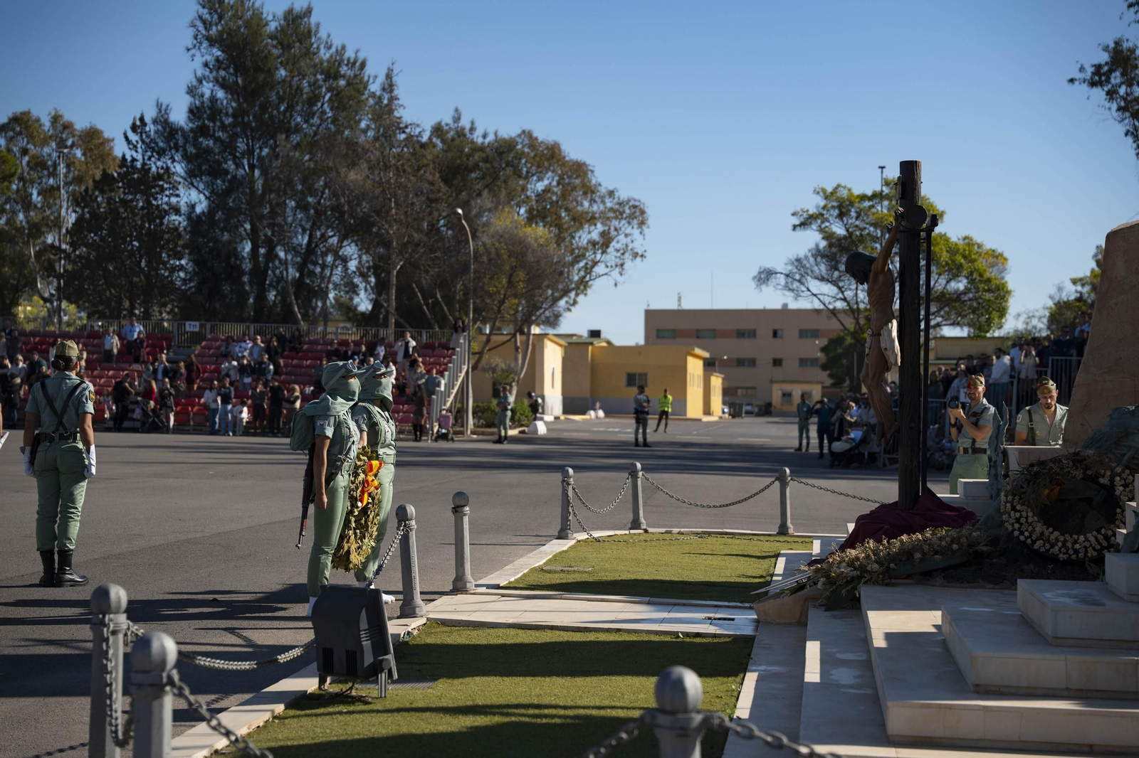 Así conmemora el día de la Inmaculada Concepción la Brigada de la Legión en Almería y despide al contingente que parte a Eslovaquia
