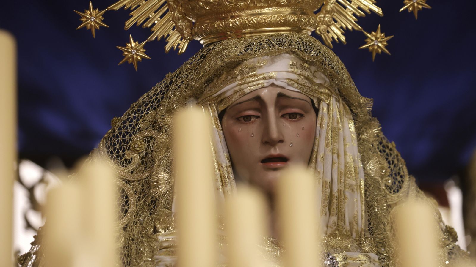 Preparativos en las iglesias de Algeciras para la Magna Mariana, en imágenes