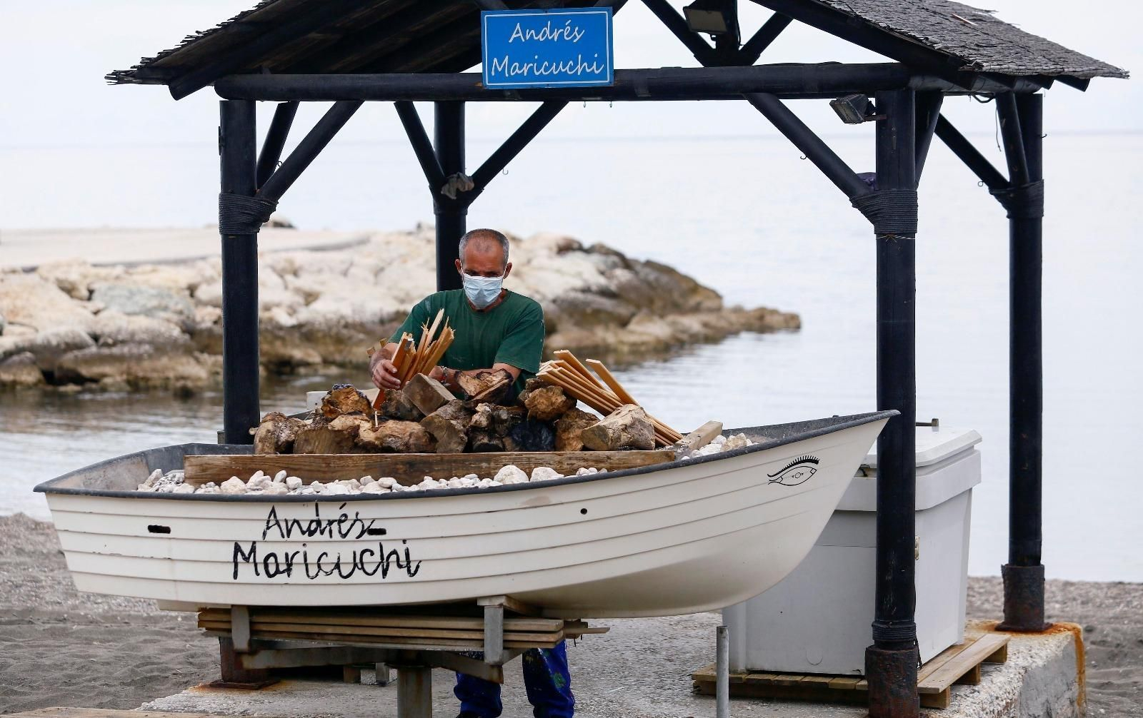 Cuenta atrás para abrir los bares este lunes en Málaga