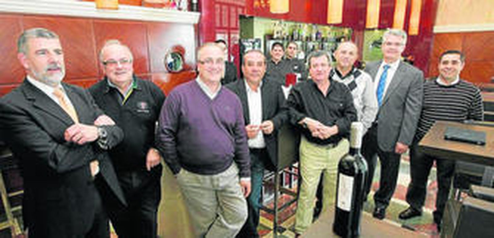 Todos los asistentes a la presentación.