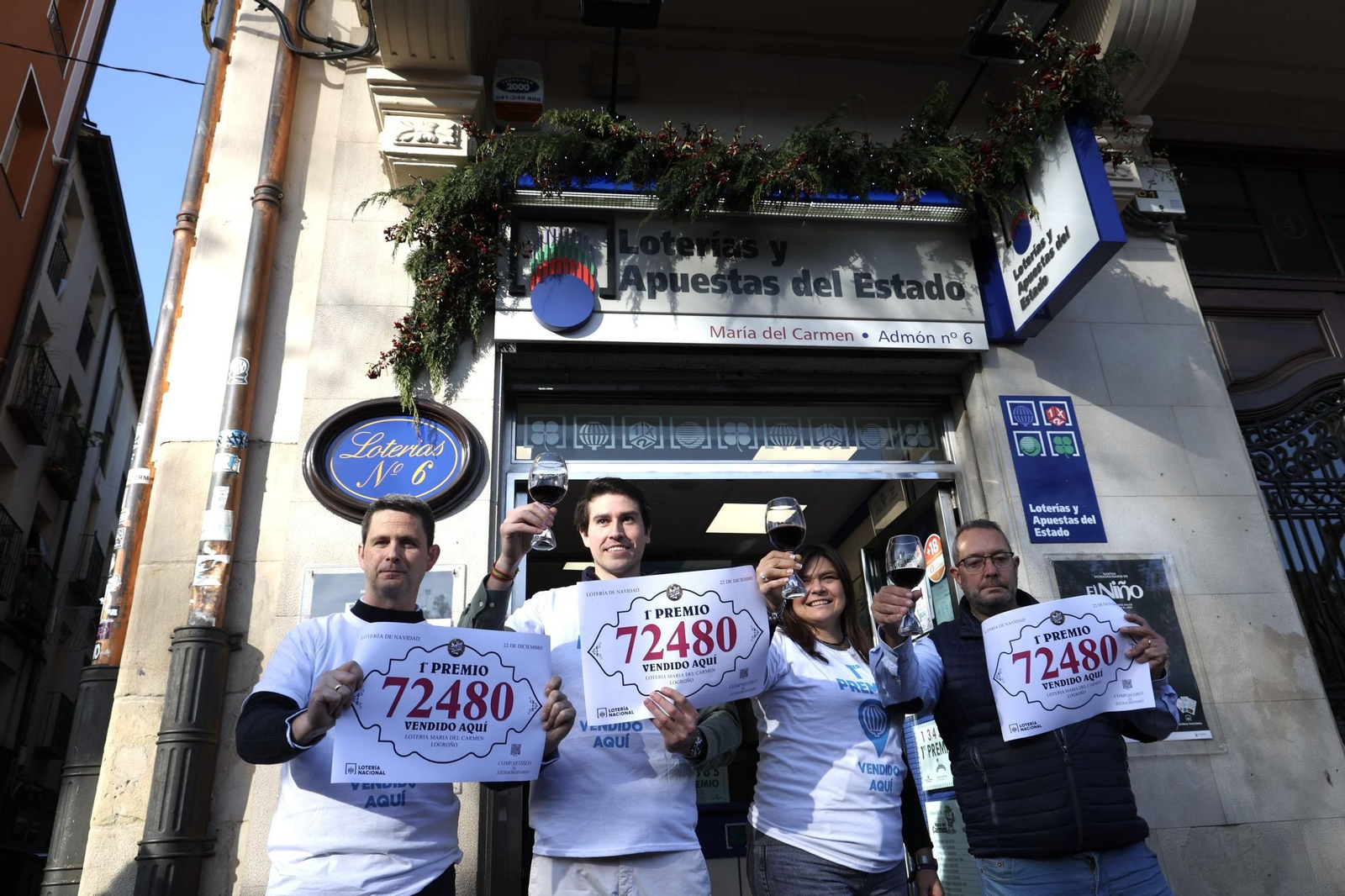 Las imágenes de la celebración del Gordo en Logroño (La Rioja)