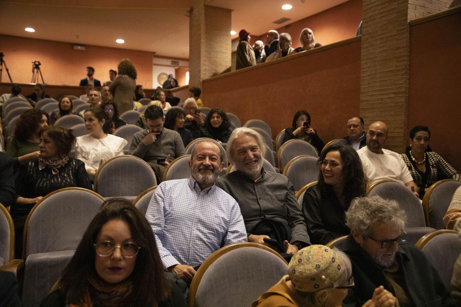 El estreno en Almería del largometraje documental "Concha Robles", en imágenes