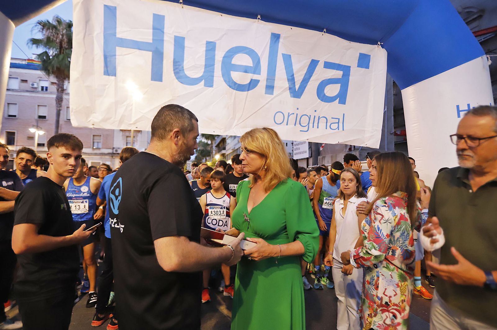 Imágenes de la Carrera Nocturna de Huelva
