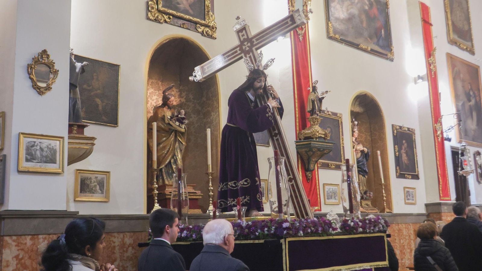 Fotogalería: Suspensión del Rezo del Santo Vía Crucis de la Hermandad de San Agustín 2025