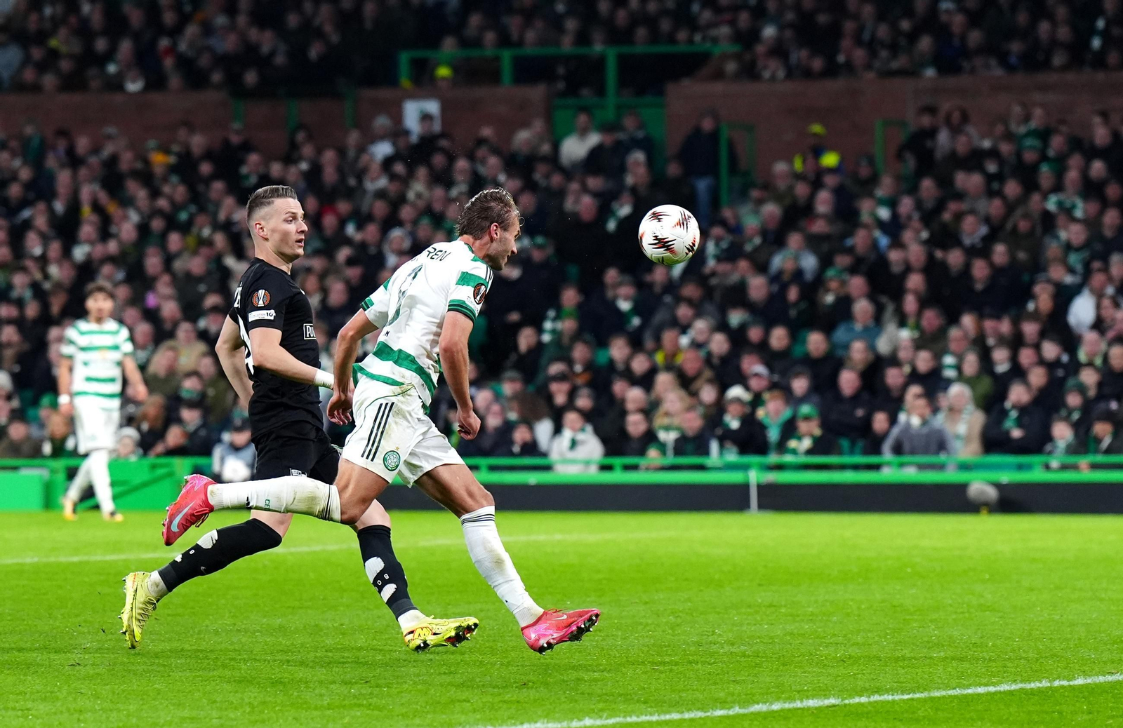 Celtic-Sturm Graz (5).jpg