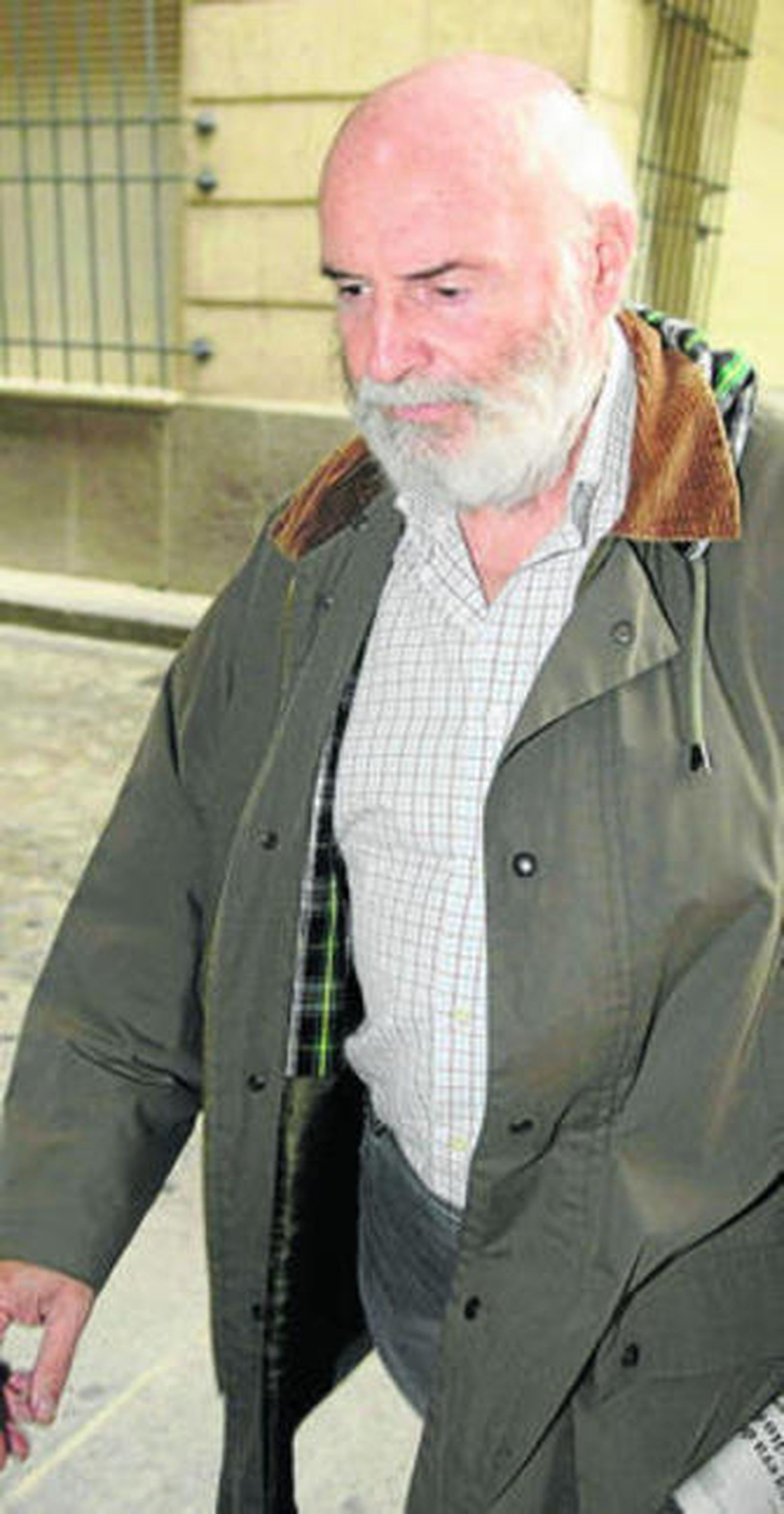 El funcionario de la Junta Teodoro Montes.