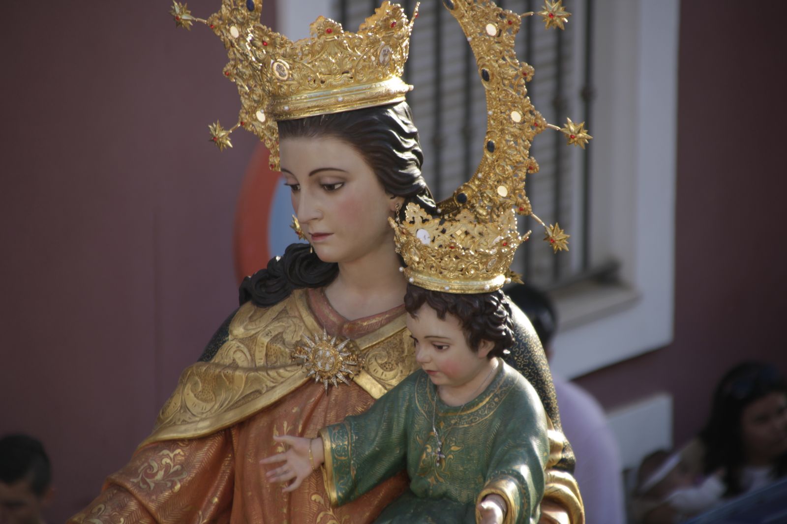 procesión de María Auxiliadora en imágenes Huelva