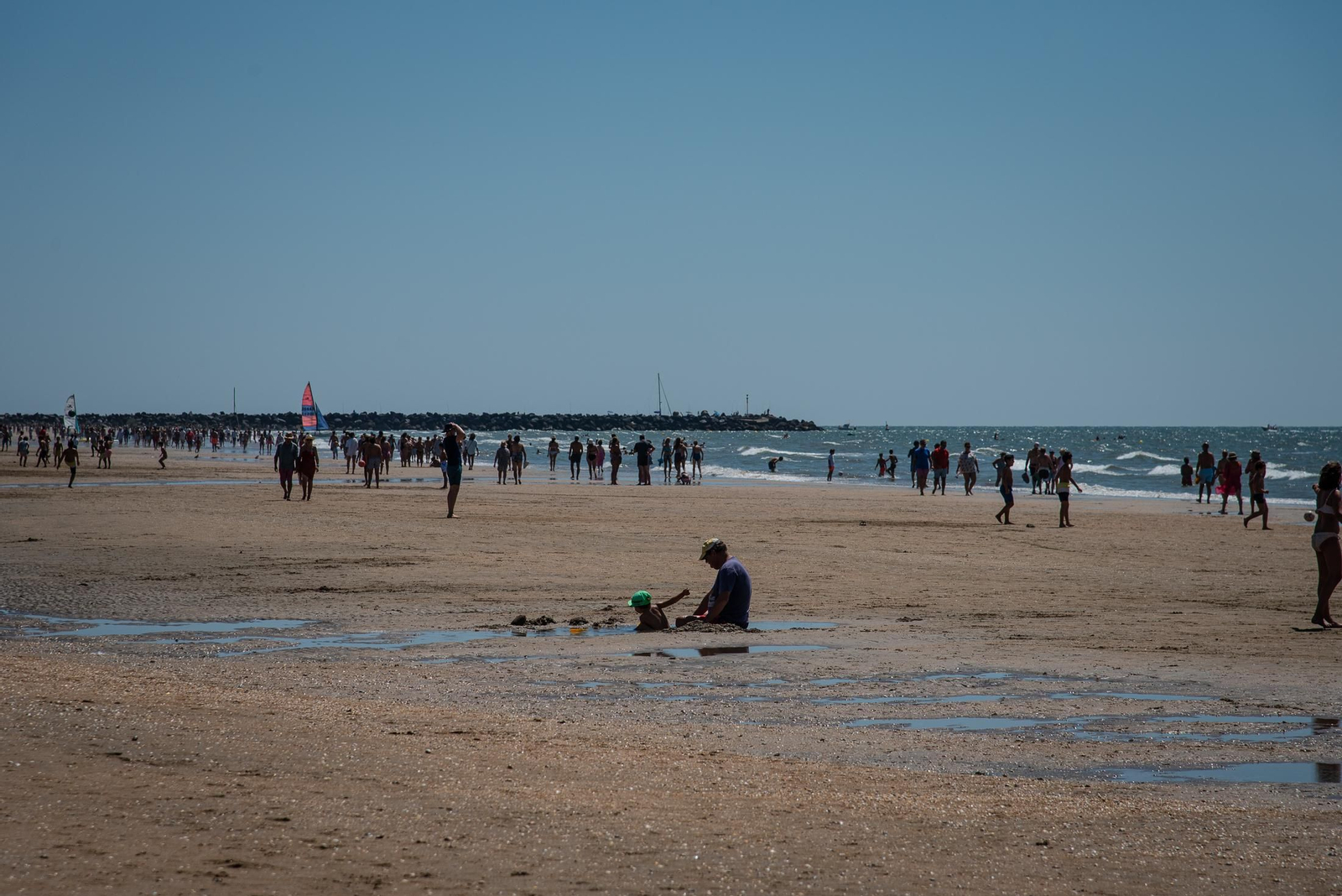 Imágenes del último fin de semana de agosto en las playas de Huelva
