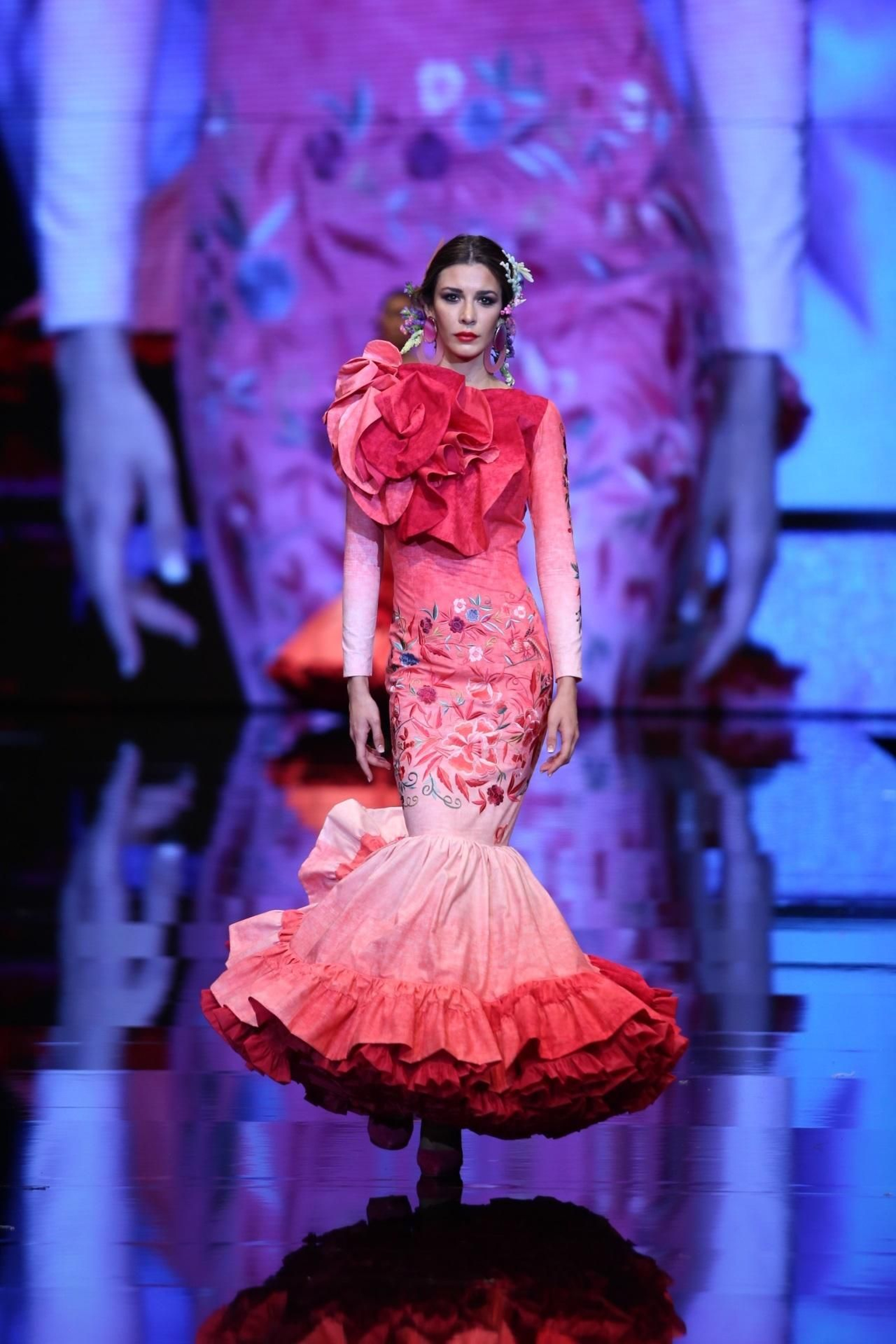 Ana Morón en SIMOF 2019, fotos del desfile