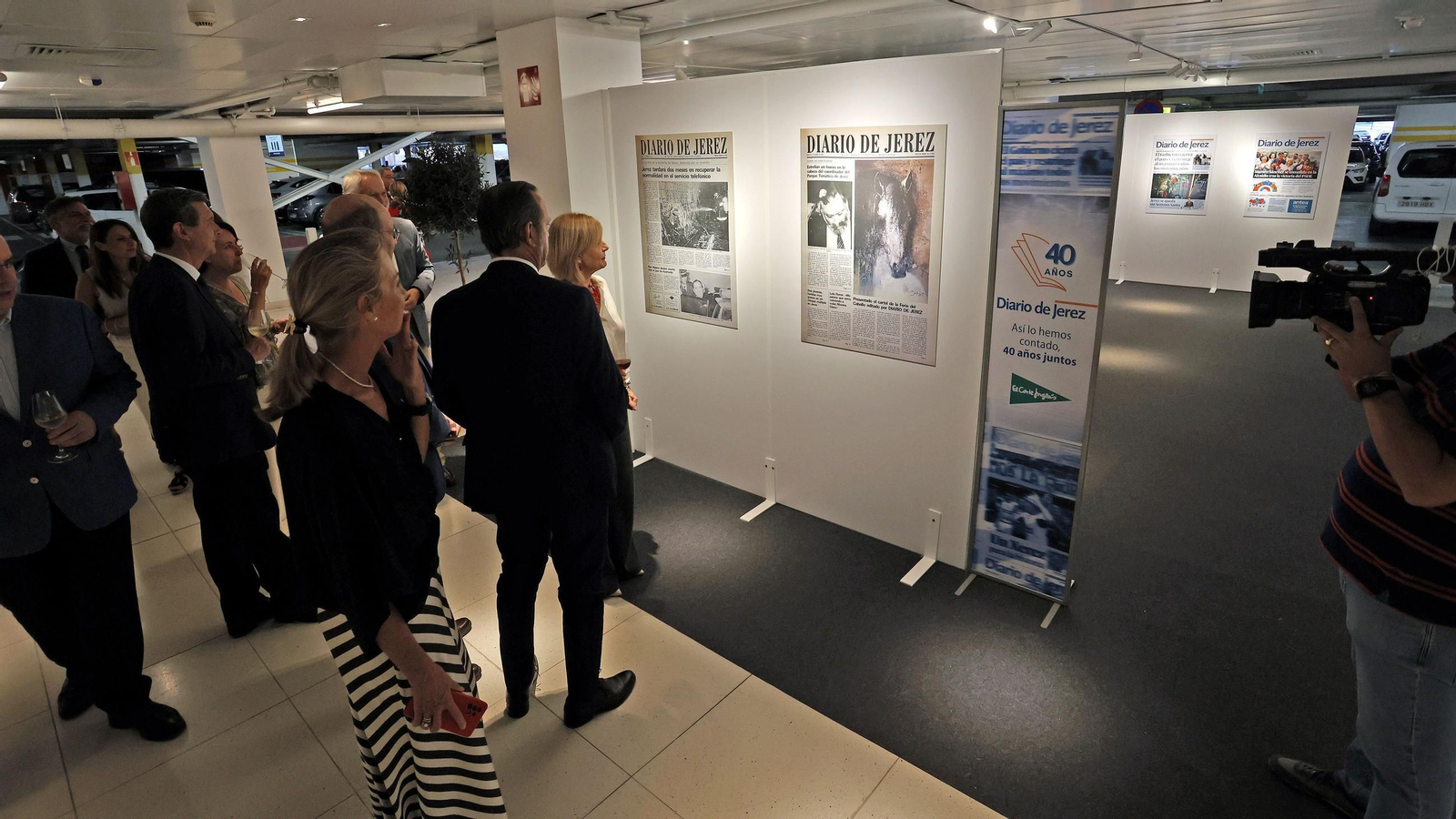Imágenes de la exposición de portadas del Diario de Jerez en El Corte Inglés por los 40 años